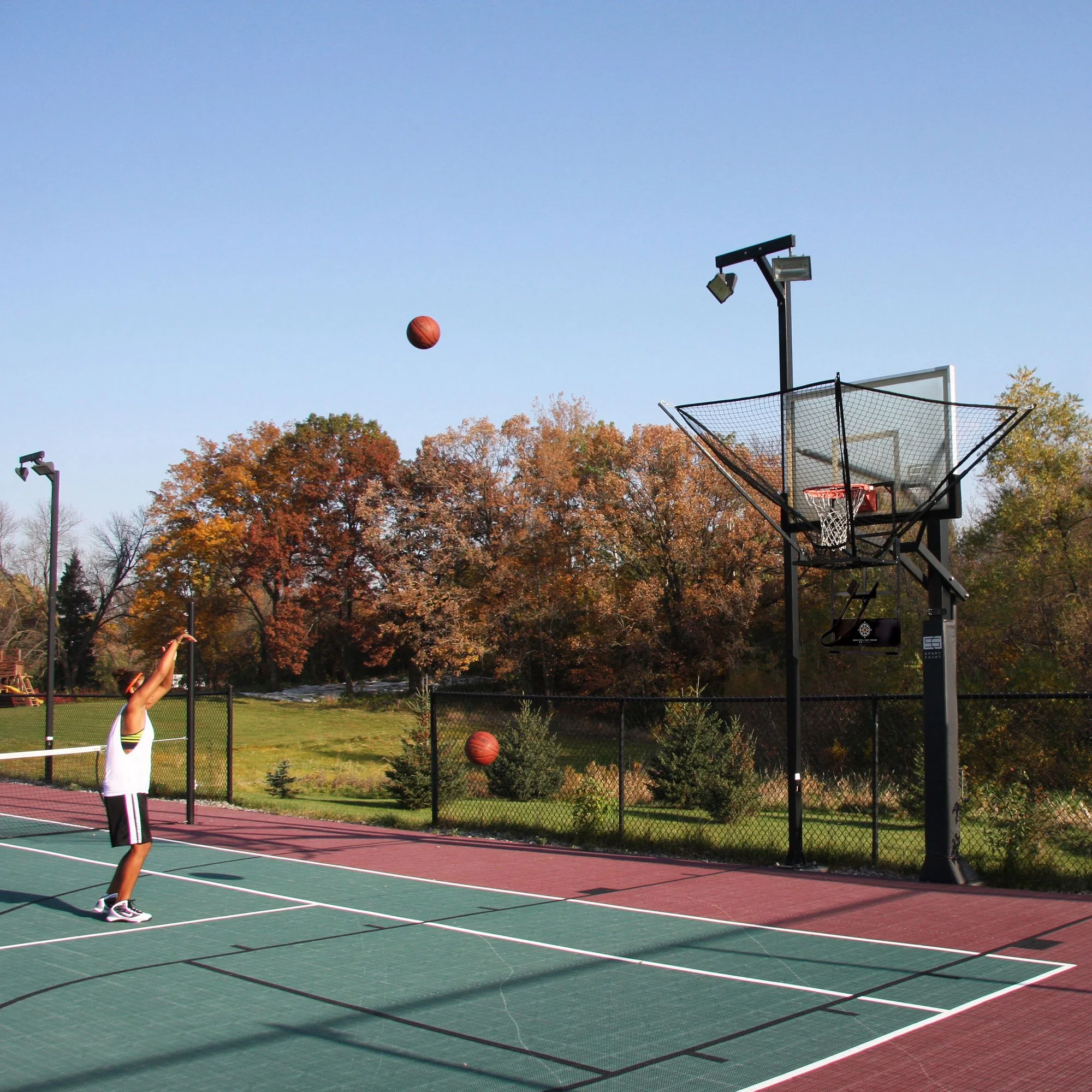 iC3 Basketball Return Shot Trainer for Pole and Wall Mount Hoops - Image 3