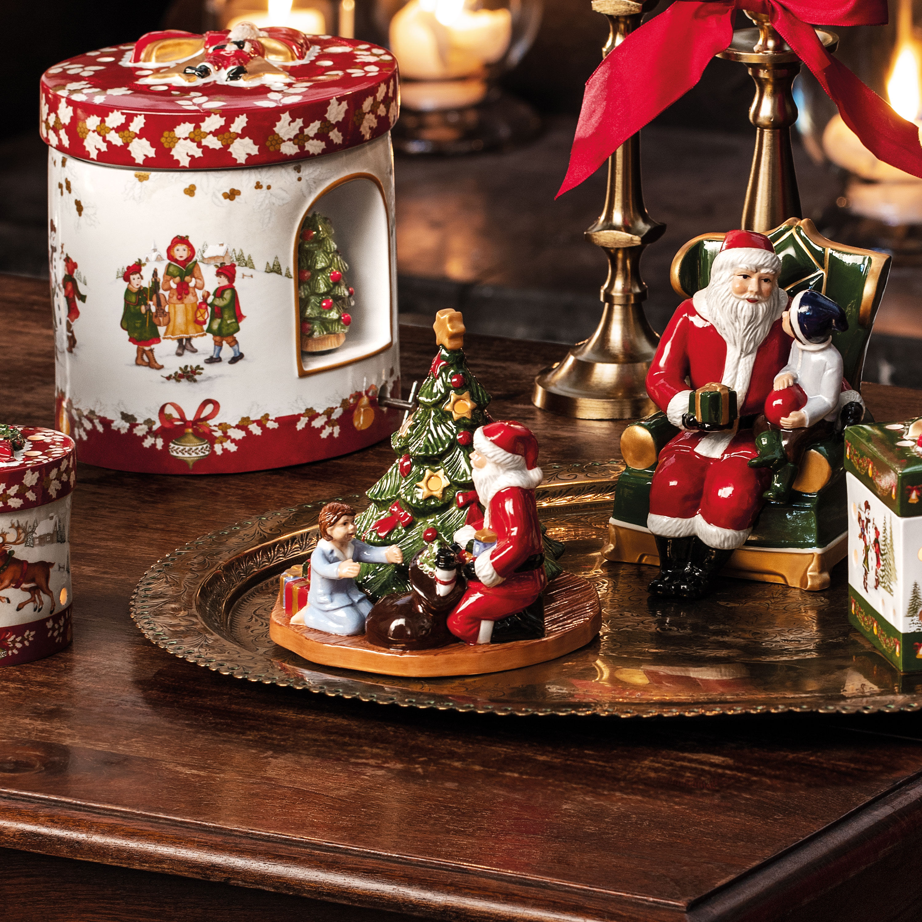 Christmas Toy's Hurricane lamp - Multi-colored, 5.8'' x 5.6'' x 5.4'', porcelain