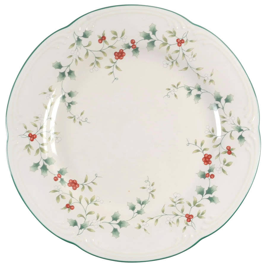 Pfaltzgraff Winterberry Dinner Plate