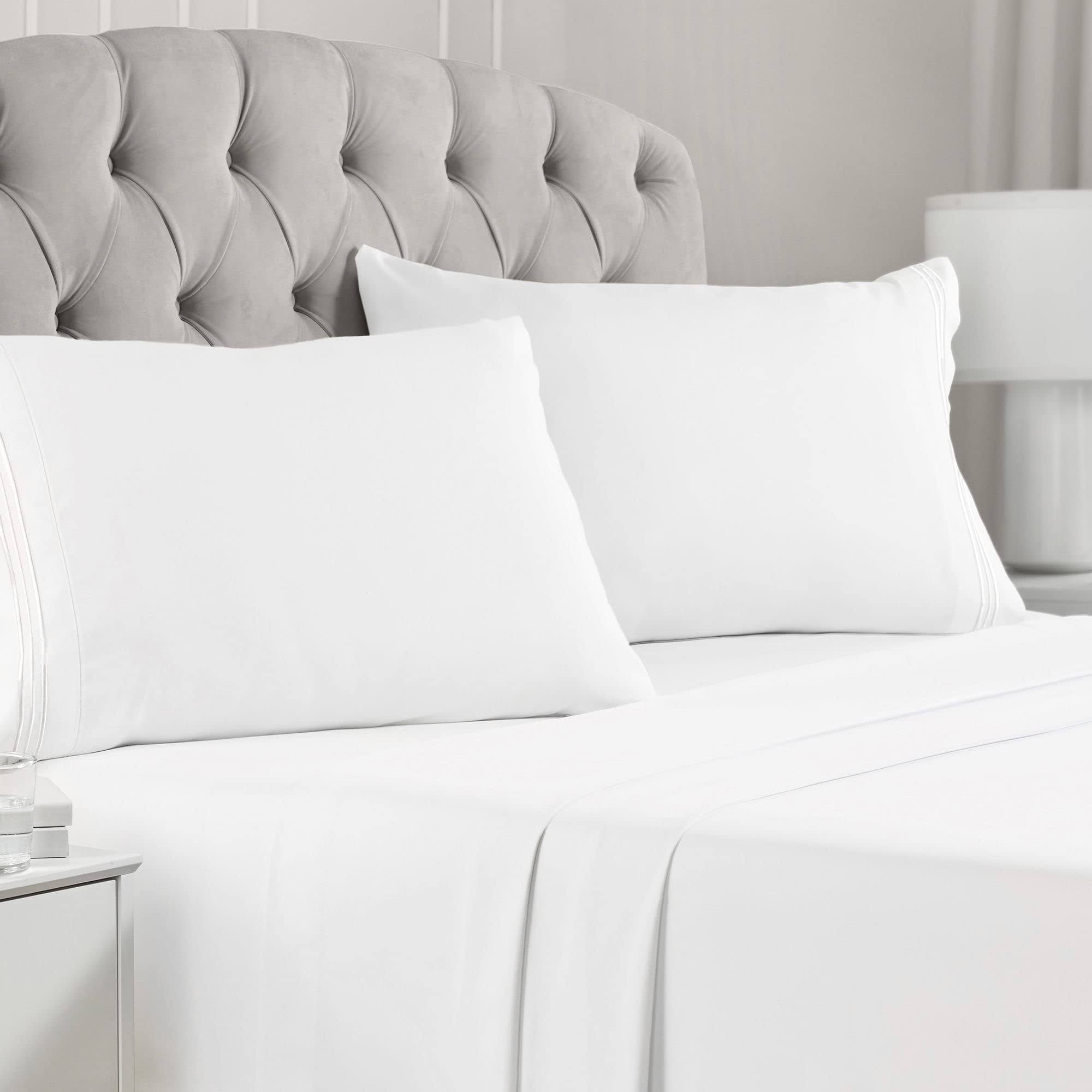 Mellanni King Size Sheets Set - 4 PC Iconic Collection Bedding Sheets & Pillowcases - Hotel Luxury, Soft, Cooling Bed Sheets - Deep Pocket Up to 16