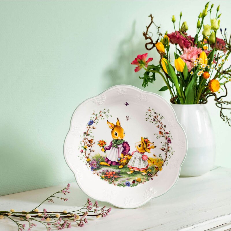 Spring Fantasy Flower Meadow serveringskål 65 cl grønn/hvit