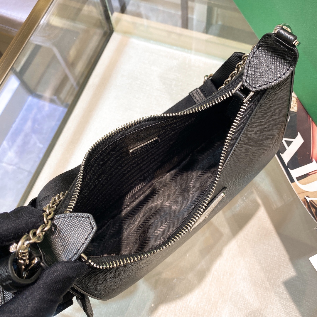 Pra Re-Edition 2005 Re-Nylon Mini Bag Black For Women, Women's Bags 8.6in/22cm 1NE204_R064_F0002