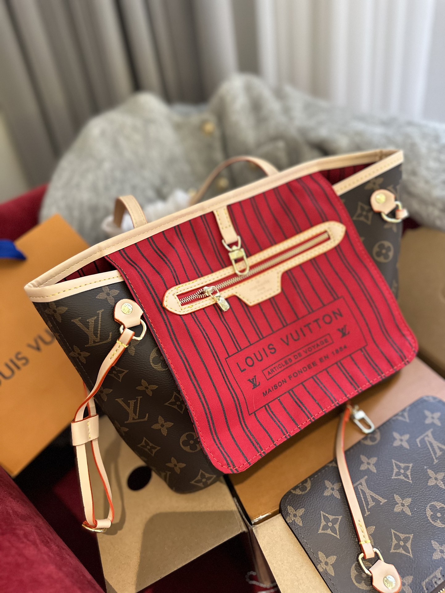 Louis  Neverfull new arrival small size : 29 cm