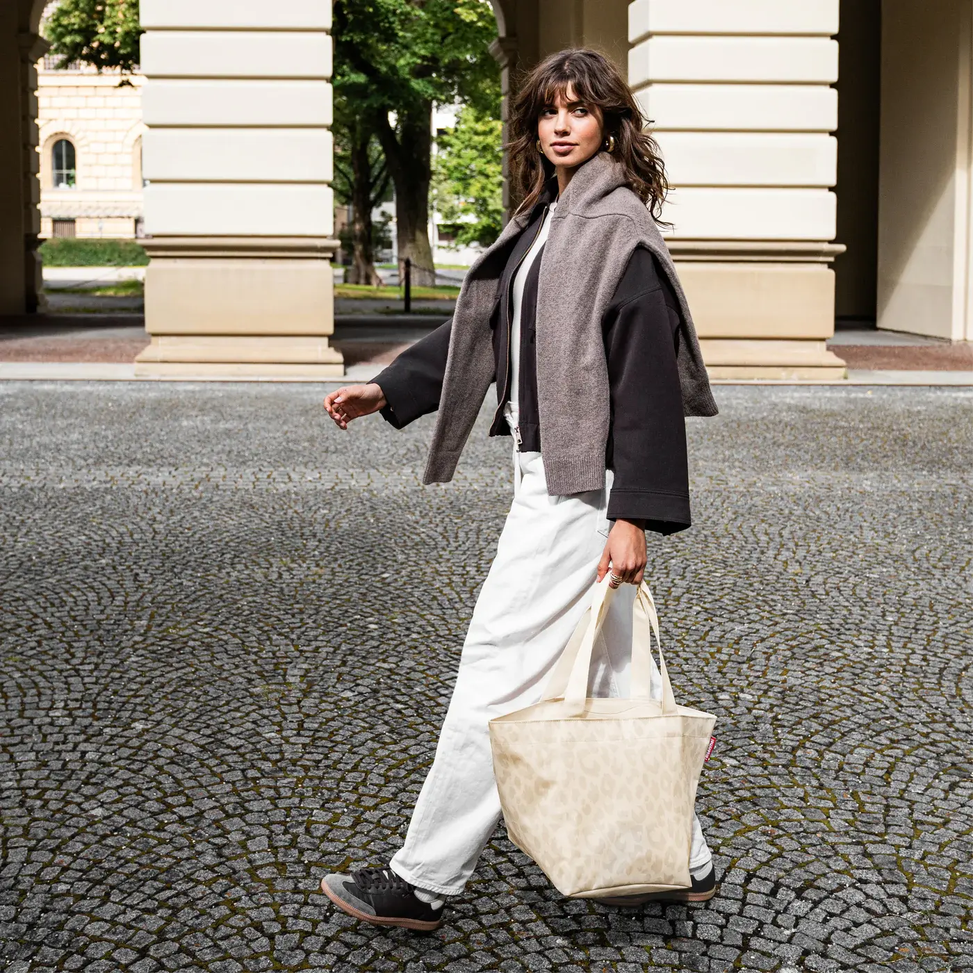 shopper M leo vanilla