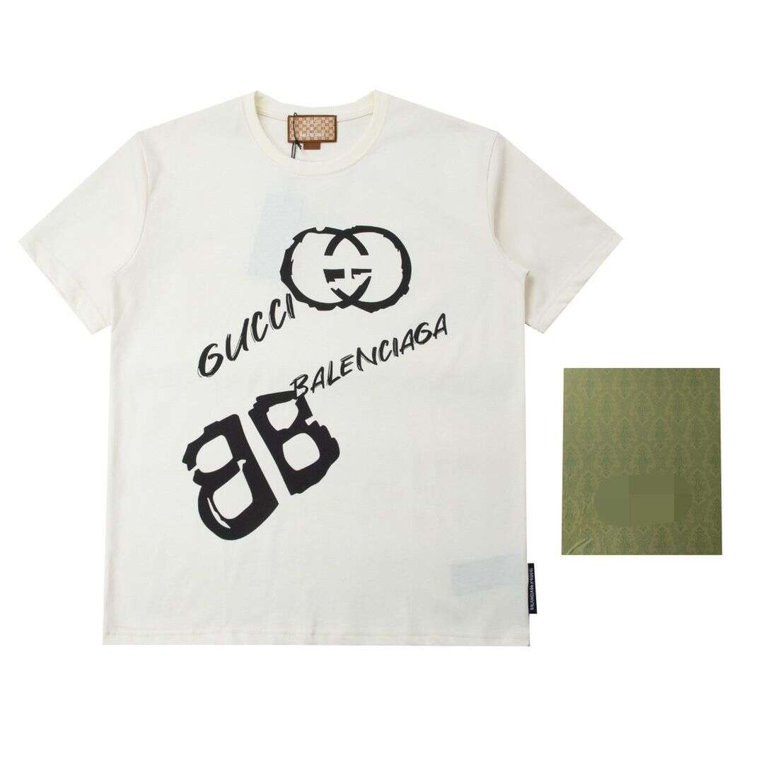【Gucci 】（グッチ）半袖 男女兼用、ご好評に付き再入荷！2色Tシャツ