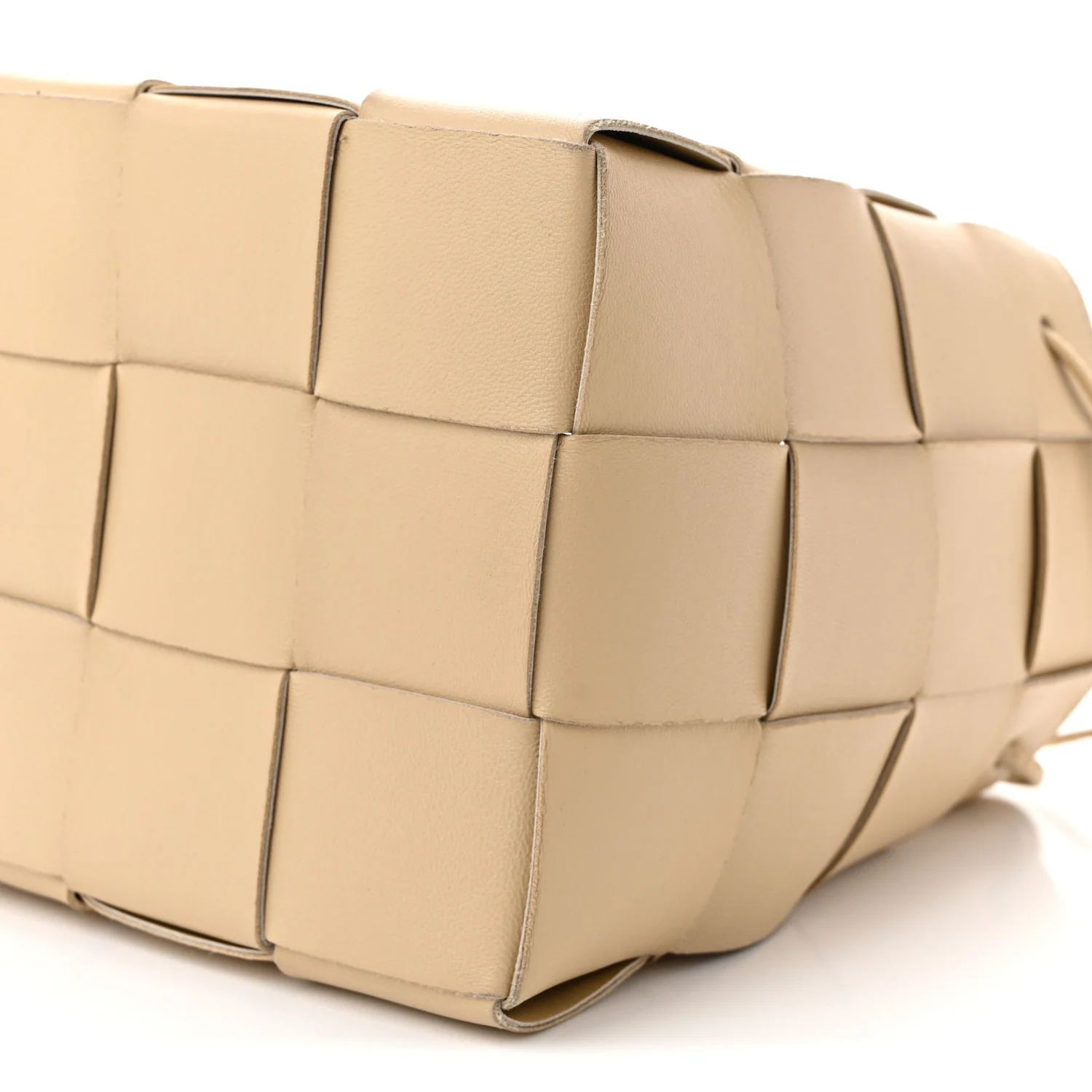 Nappa Maxi Intrecciato Small Cassette Bucket Bag Porridge