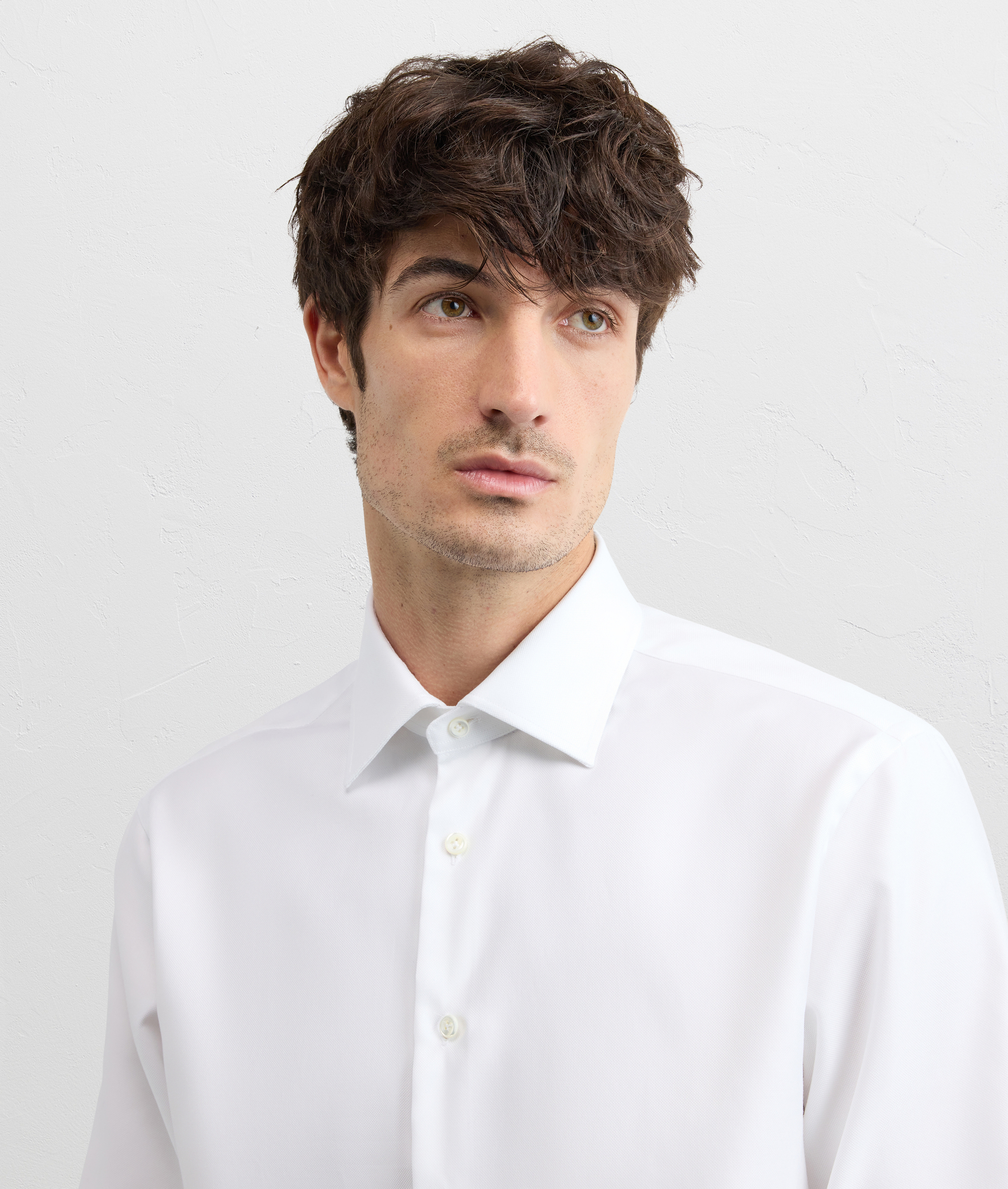 WHITE NON IRON COTTON SHIRT WITH MILANO COLLAR AND STANDARD CUFF WITH PINNED TIP