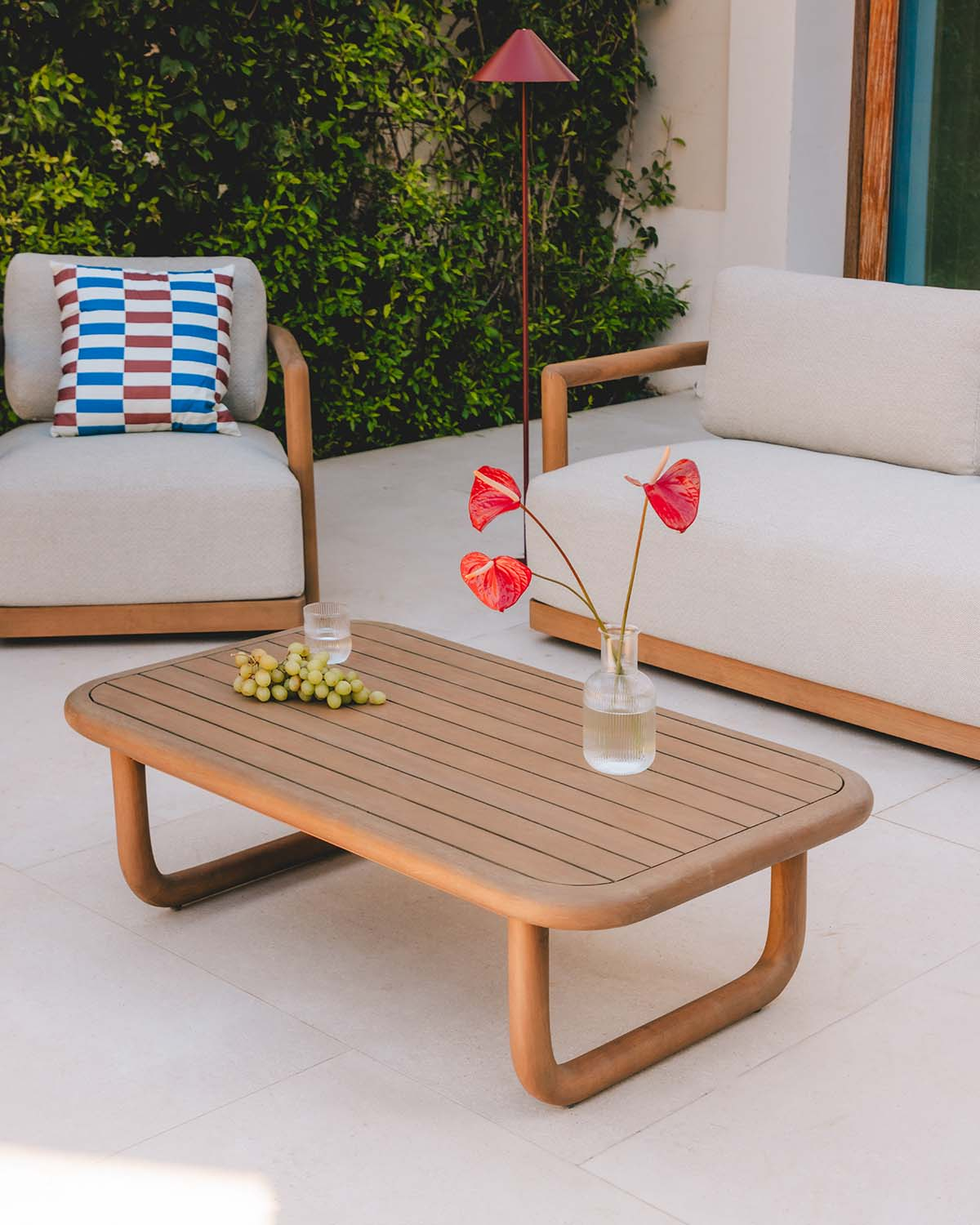 Elnes - Mesa de Centro de Exterior Rectangular de Madera de Eucalipto (110x65 cm) Elnes