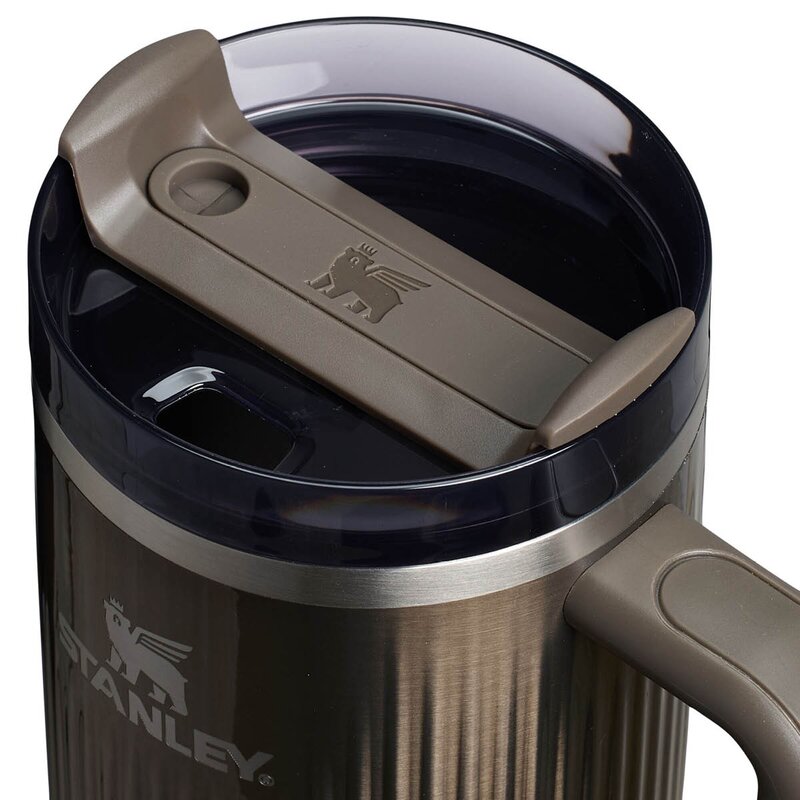 Quencher H2.0 Fluted tumbler 1,18L Gunmetal Shine