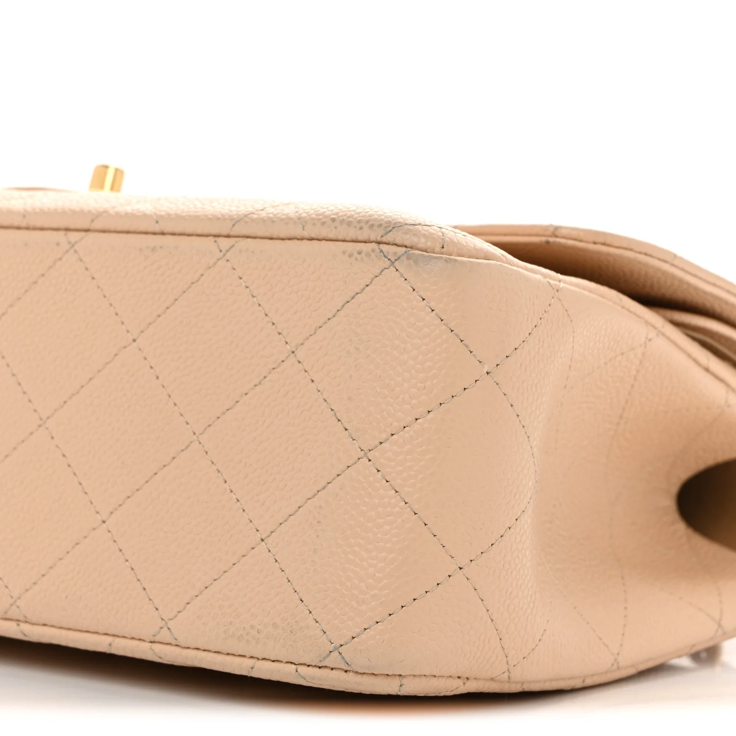 Caviar Quilted Jumbo Double Flap Beige Clair