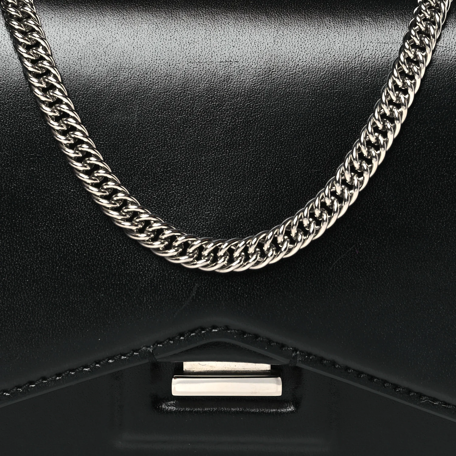 Calfskin Bow Cut Chain Wallet Black
