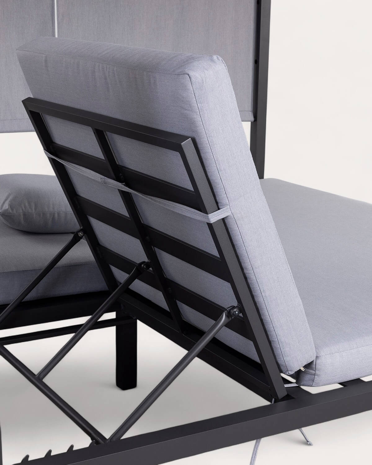 Set Mersia - Kreta - Set de Cama Balinesa Reclinable Mersia y 2 Mesas Auxiliares de Aluminio (40x40 cm) Kreta Colours