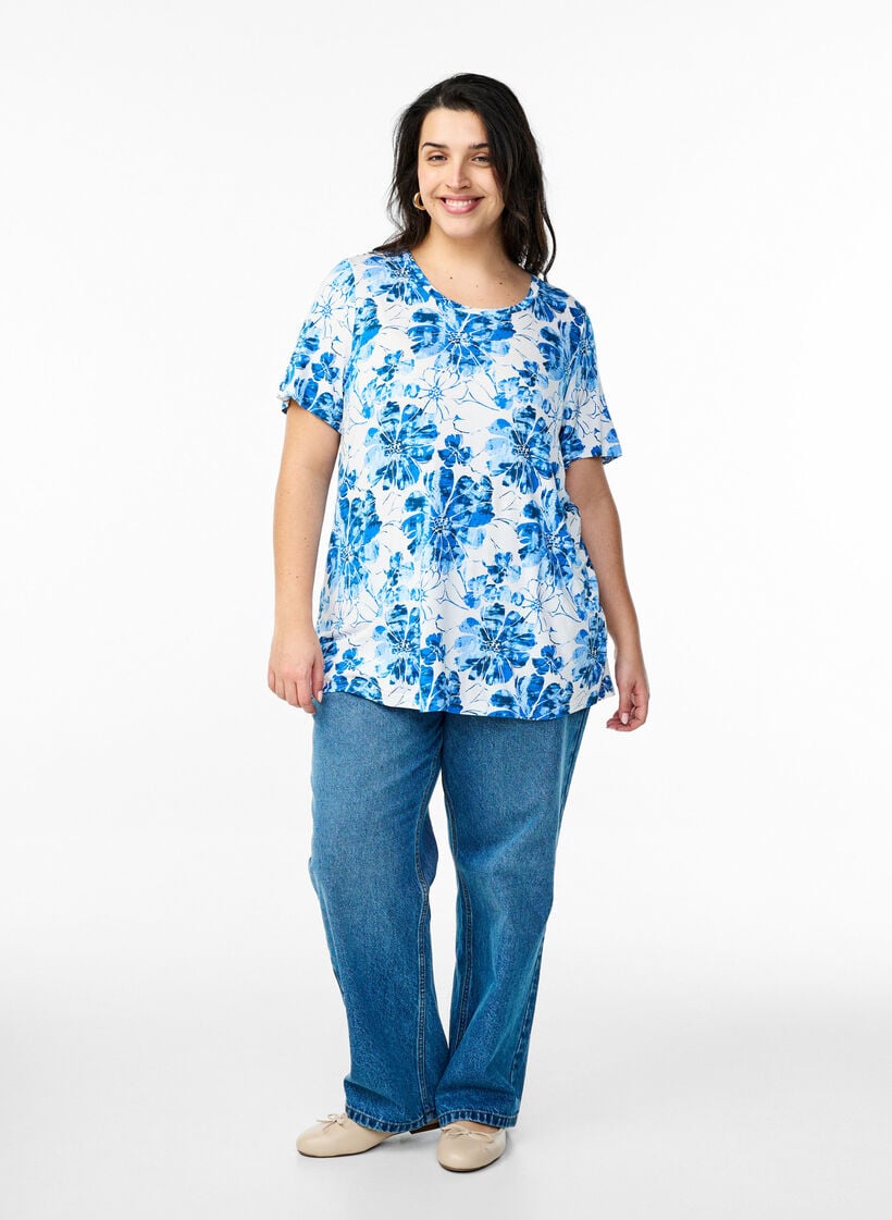 Zizzi T-shirt with floral print