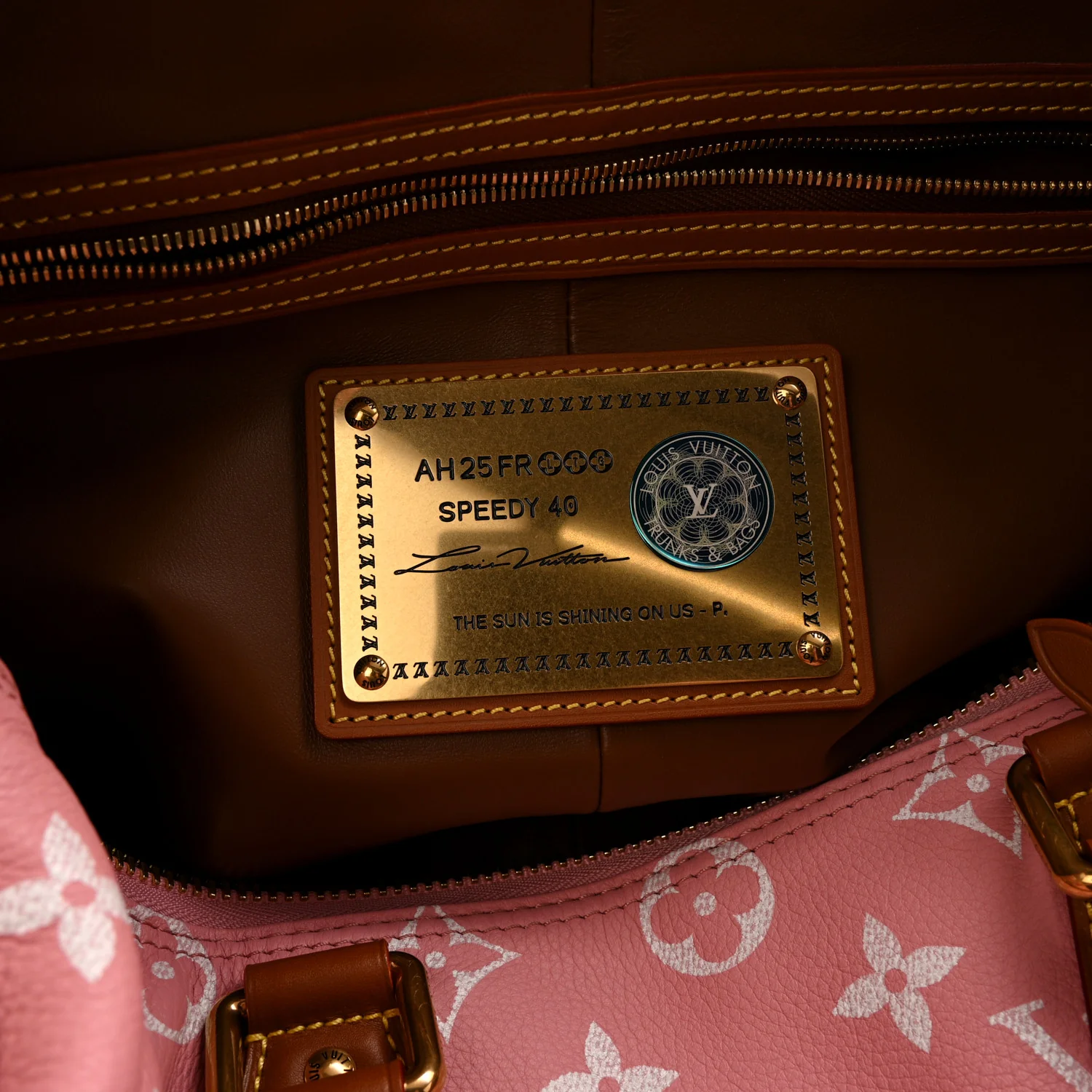 Calfskin Monogram Speedy P9 Bandouliere 40 Pink Sakura