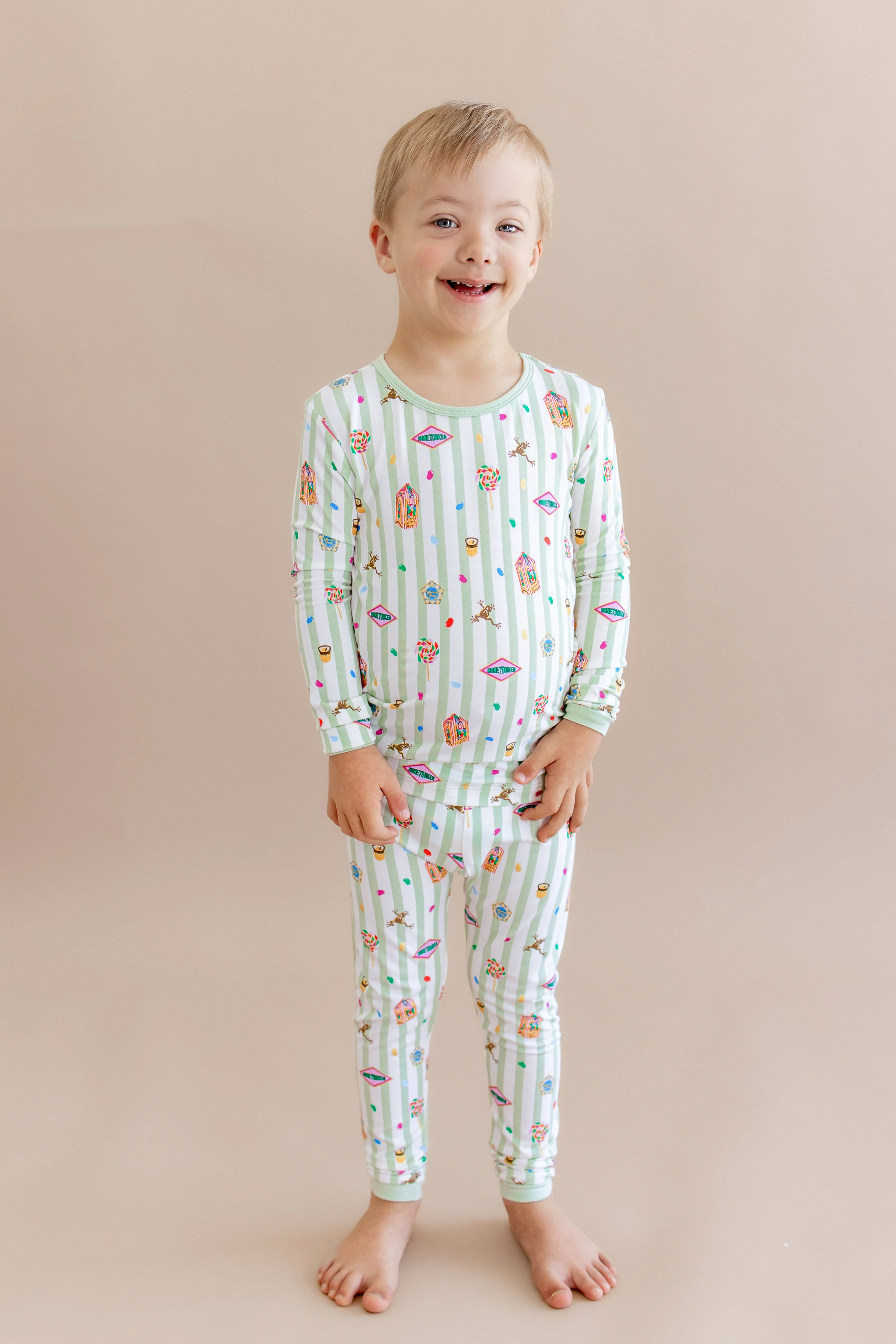Long Sleeve Pajamas in Honeydukes