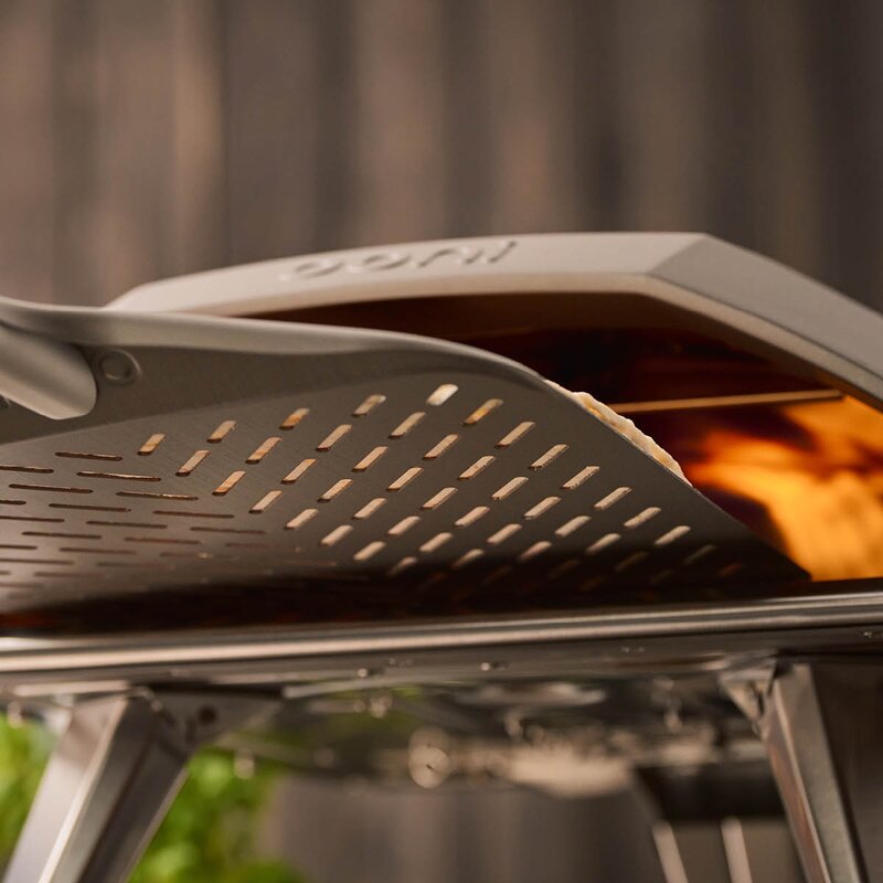 Pizzaspade perforert 36 cm valnøtt