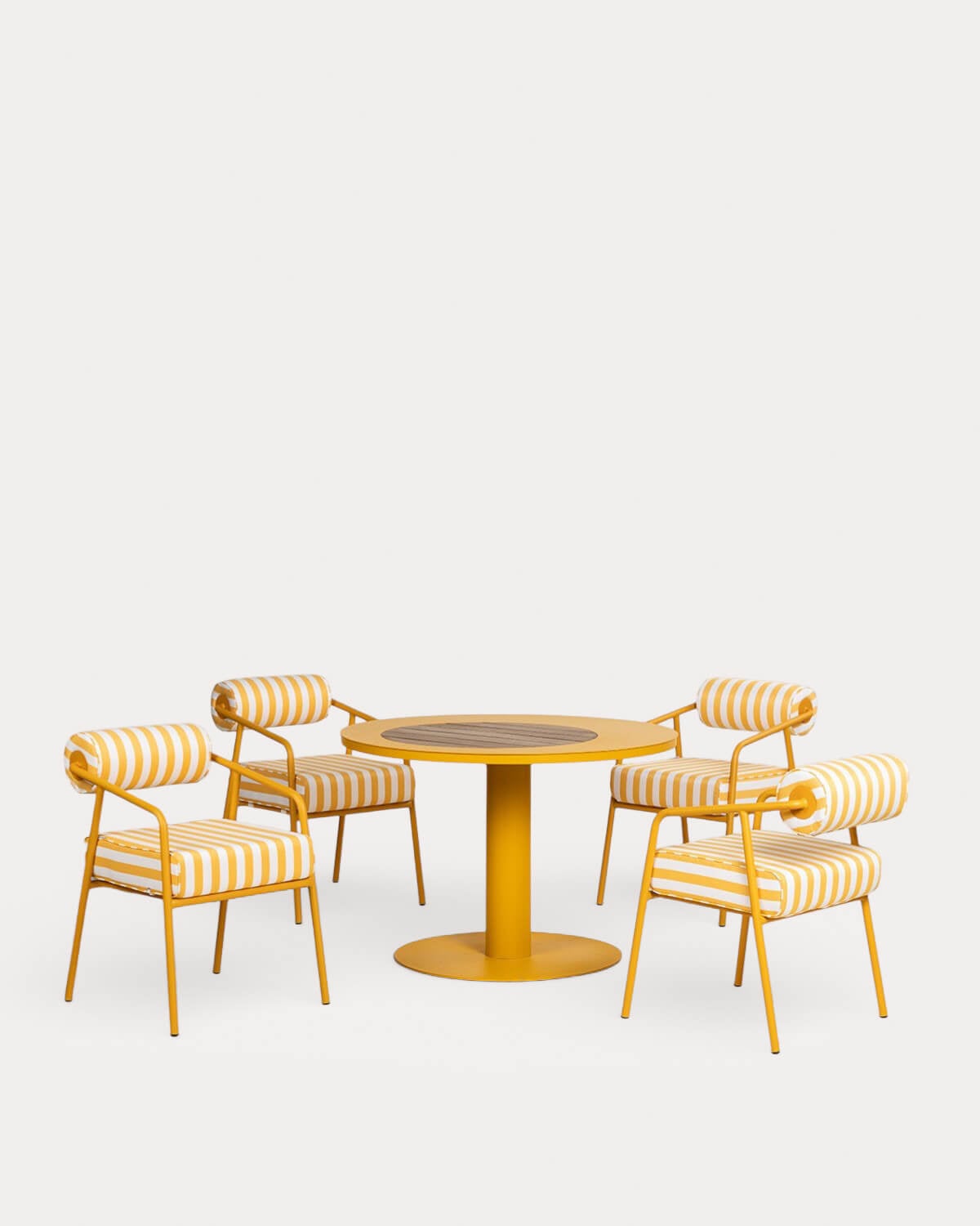 Set Lirae - Mitha - Set de Mesa Redonda Lirae (Ø110 cm) y 4 Sillas con Reposabrazos de Metal Mitha de Exterior