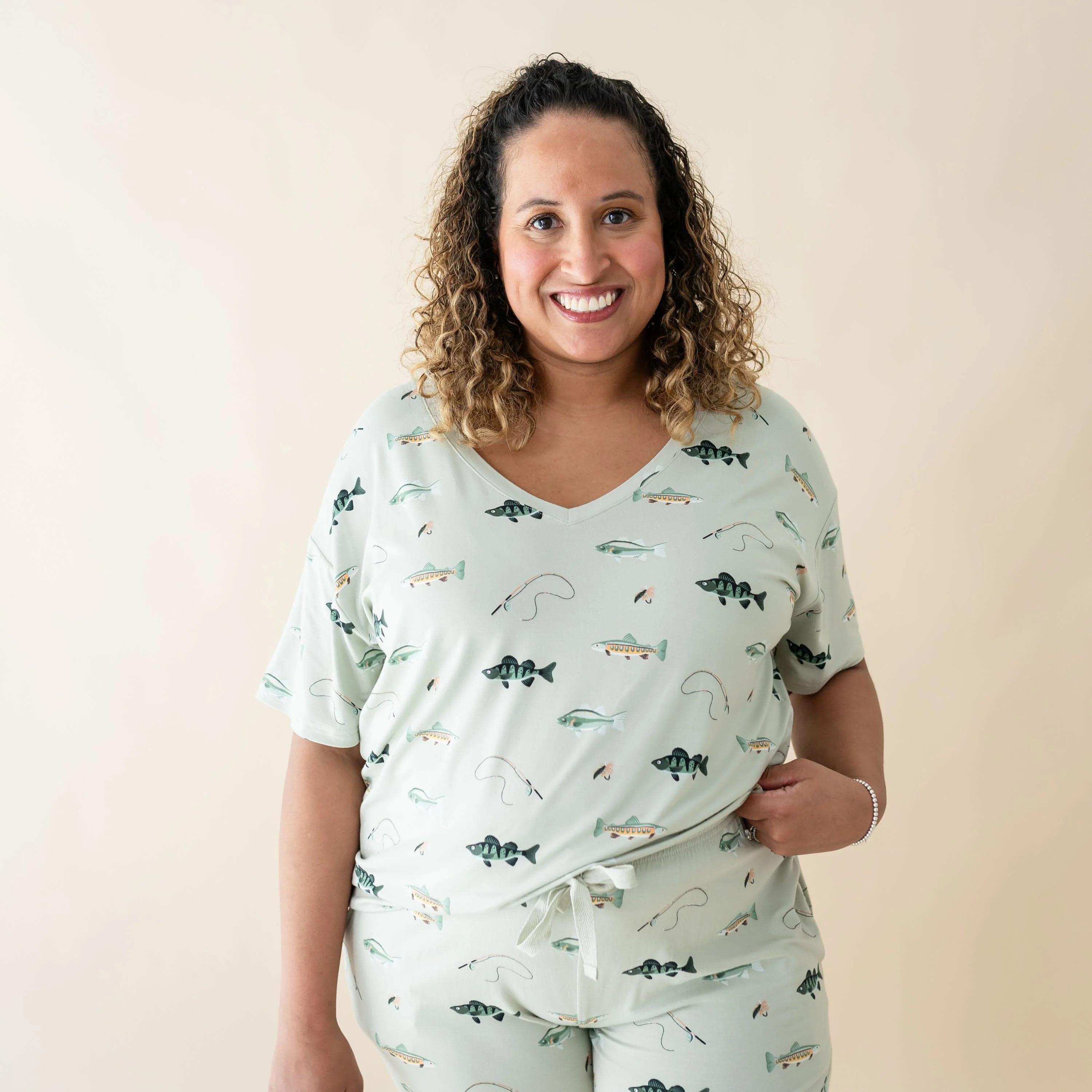 Women's Oversized V-Neck Tee in Fishing