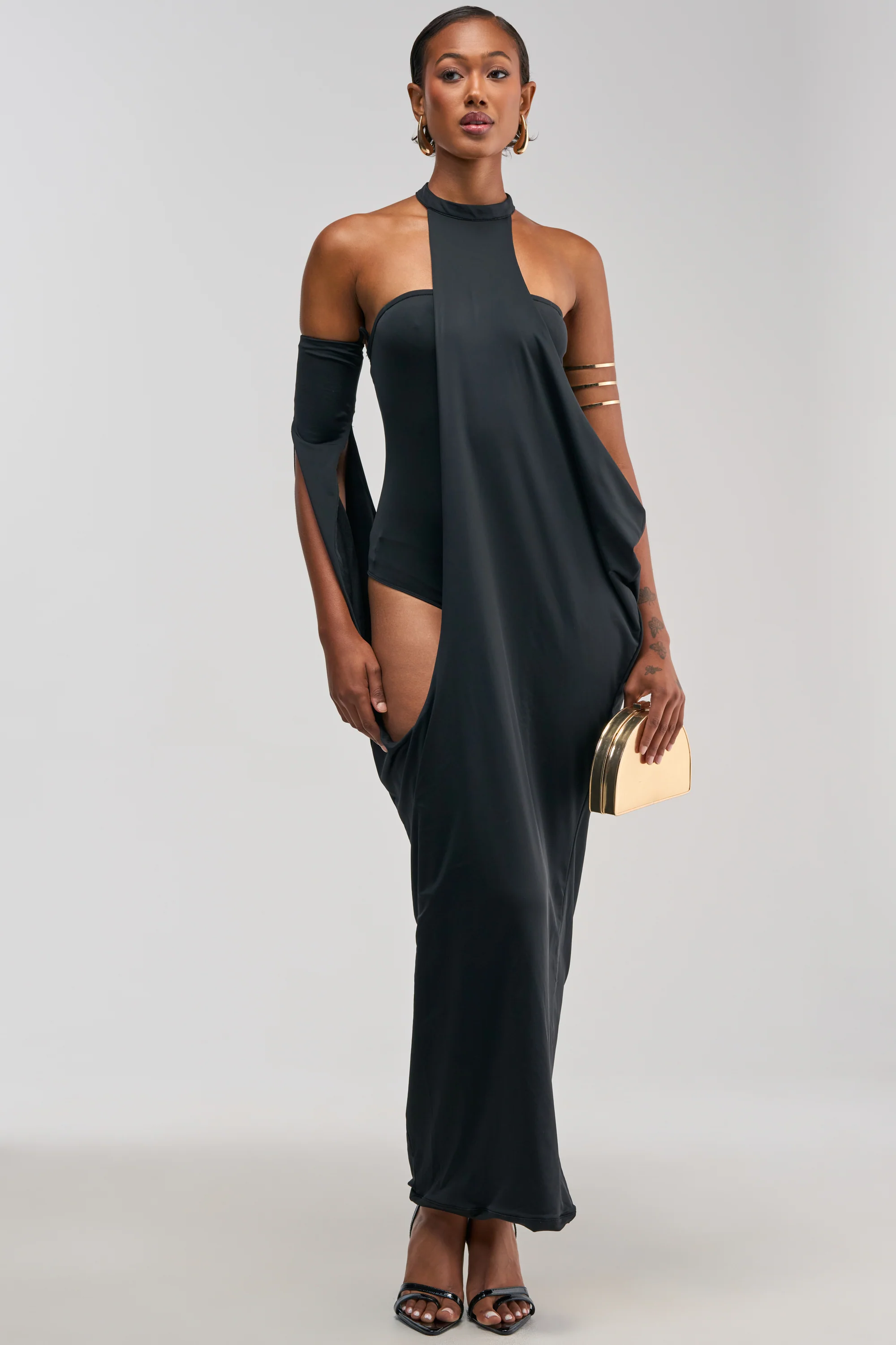 OPTICAL ILLUSION MAXI DRESS IN BLACK - Akira Store