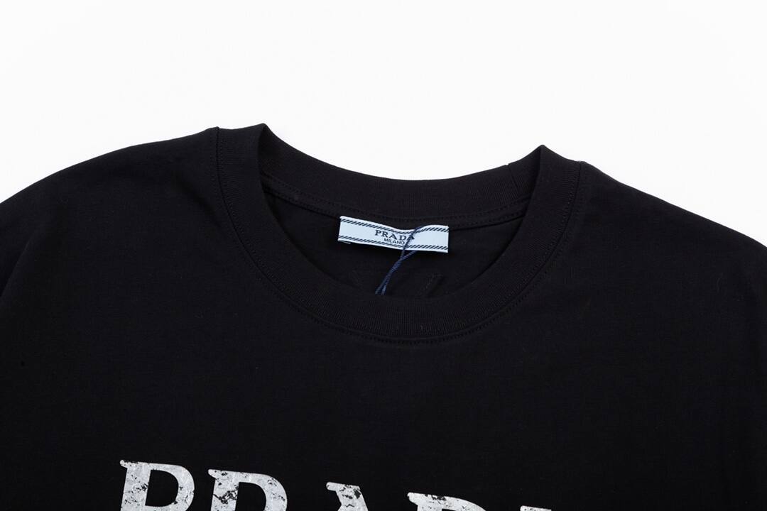 【2025】【PRADA 公式旗艦店】プラダ Tシャツ ご好評に付き再入荷！半袖Tシャツ