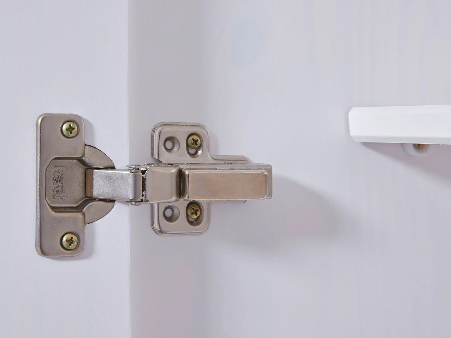 Inter Link Armoire en bois massif
