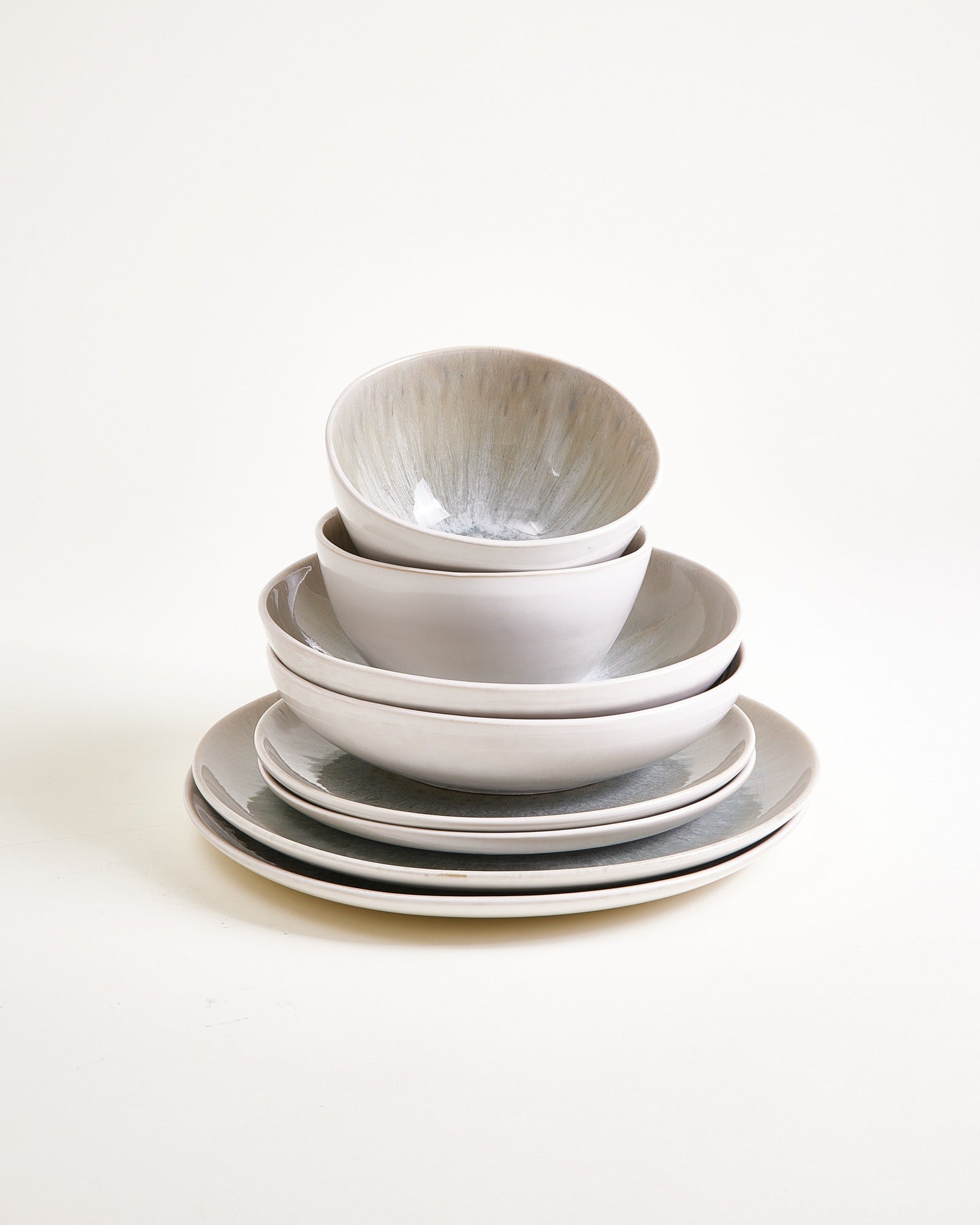 AREIA - TABLEWARE SET CLASSIC GRAY 8 PIECES
