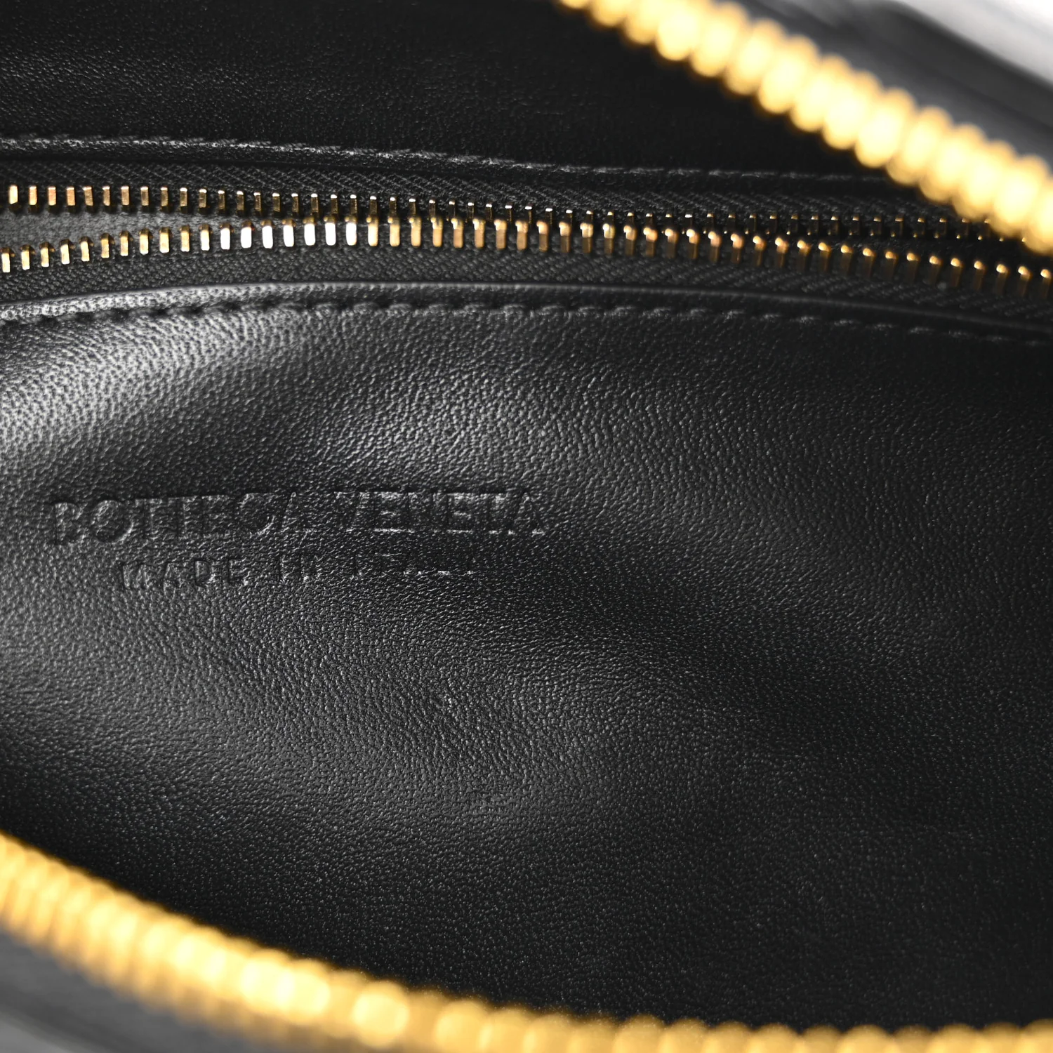 Lambskin Maxi Intrecciato Brick Cassette Bag Black