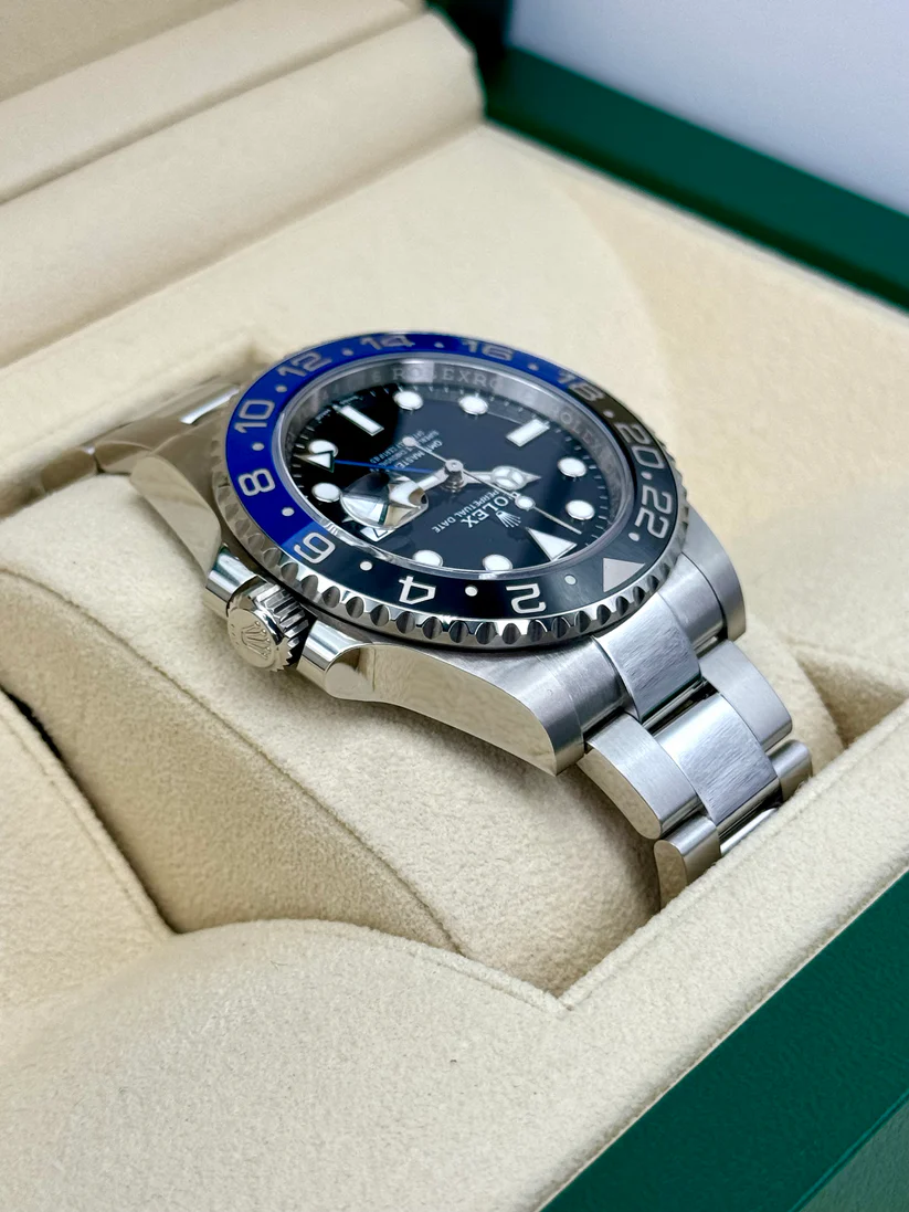[Super Clone]RLX GMT-Master II 40 Watch - Black and Blue Batman Bezel - Black Dial - Oyster Bracelet | Ref m126710blnr-0003