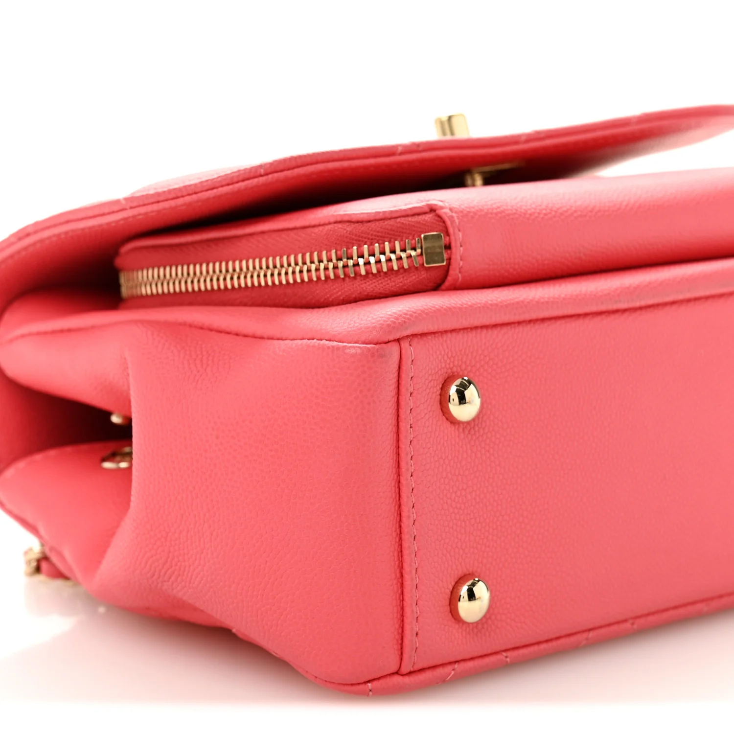 Caviar Quilted Small Business Affinity Flap Coral