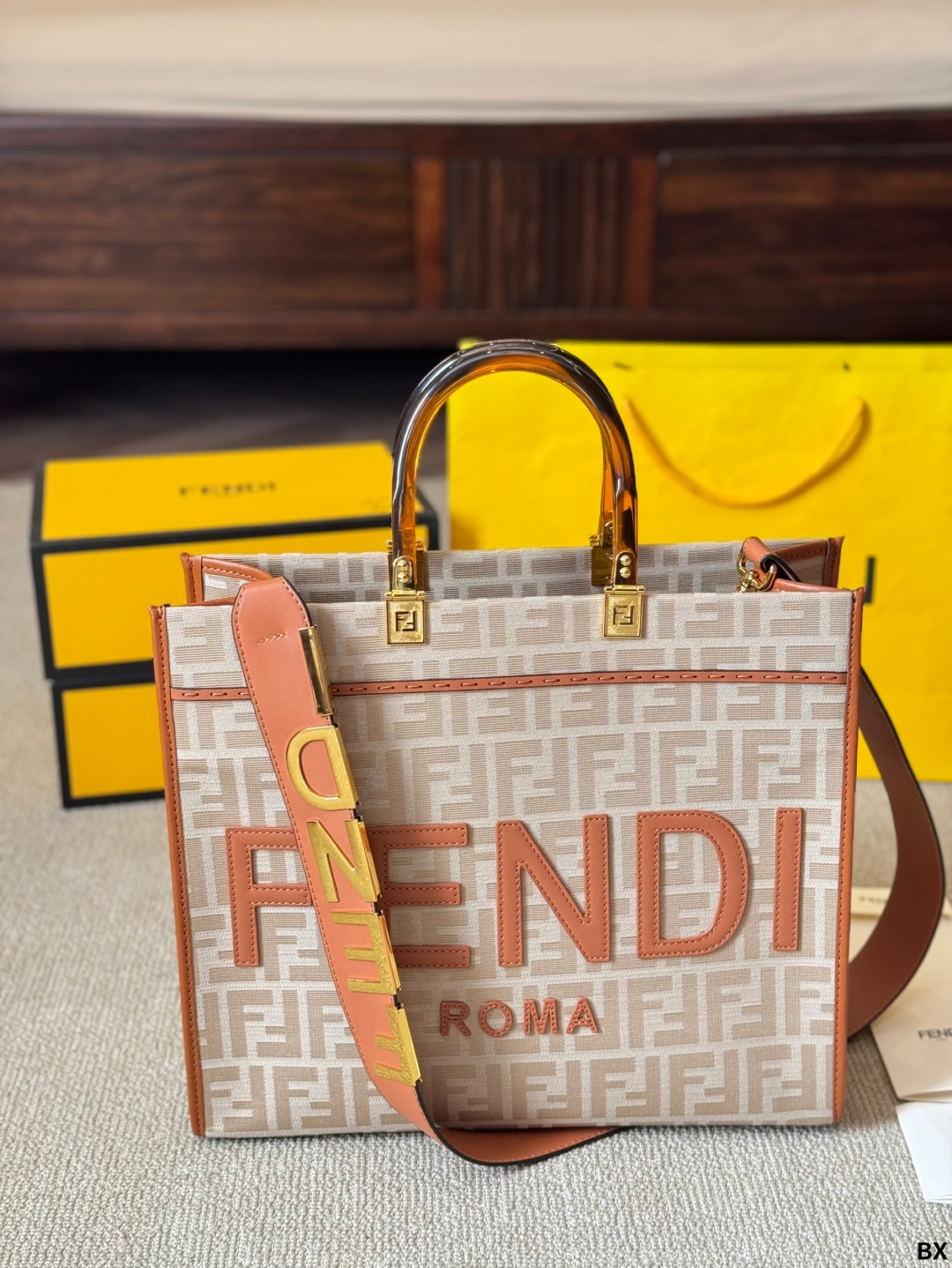 Fen new arrival peekabo tote bag size??35*30 cm