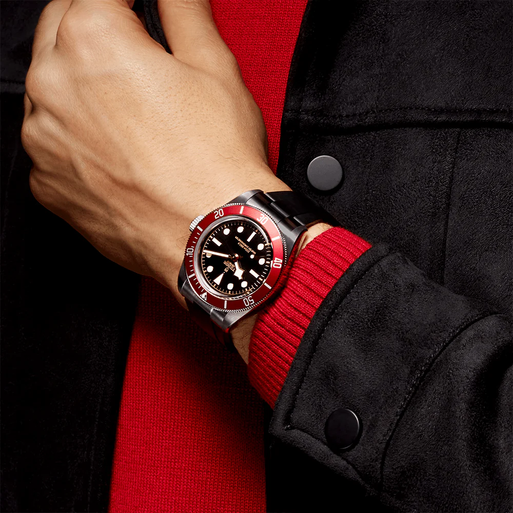 【Super Clone】TUDOR Black Bay 41mm Black Dial & Red Bezel Men's Rubber Strap Watch M7941A1A0RU-0002
