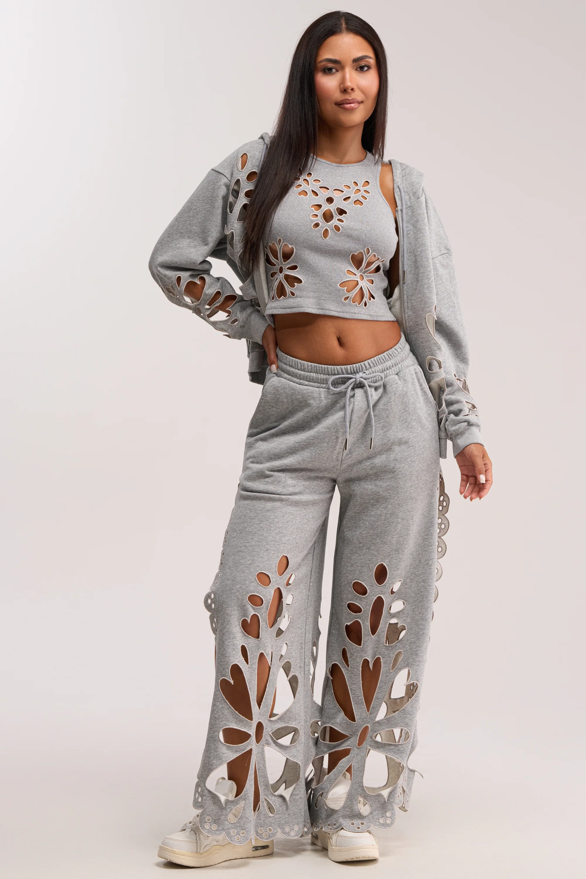 GIRLY POP CUTOUT JOGGER - Akira Store