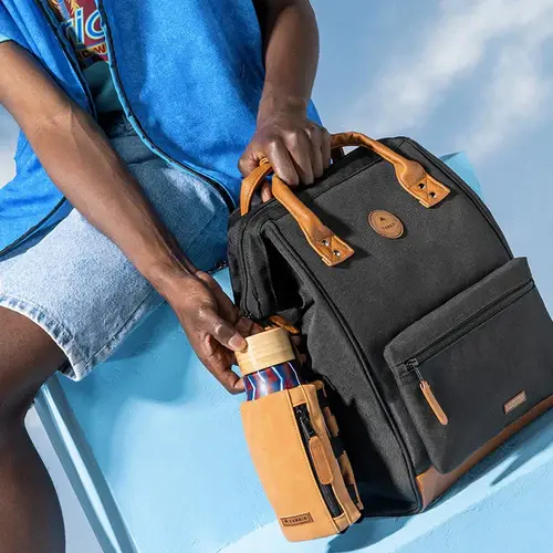 Pochette Gourde Colline du Chateau