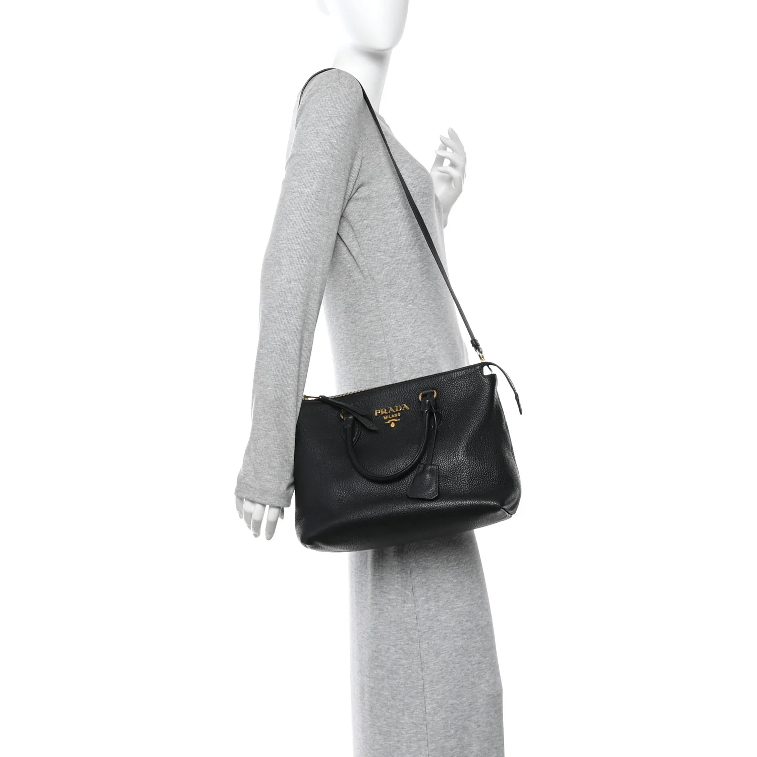 Vitello Phenix Tote Black