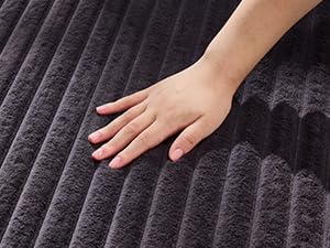 Skin-friendly and breathable and the cover is machine washable can be cleaned when dirty.