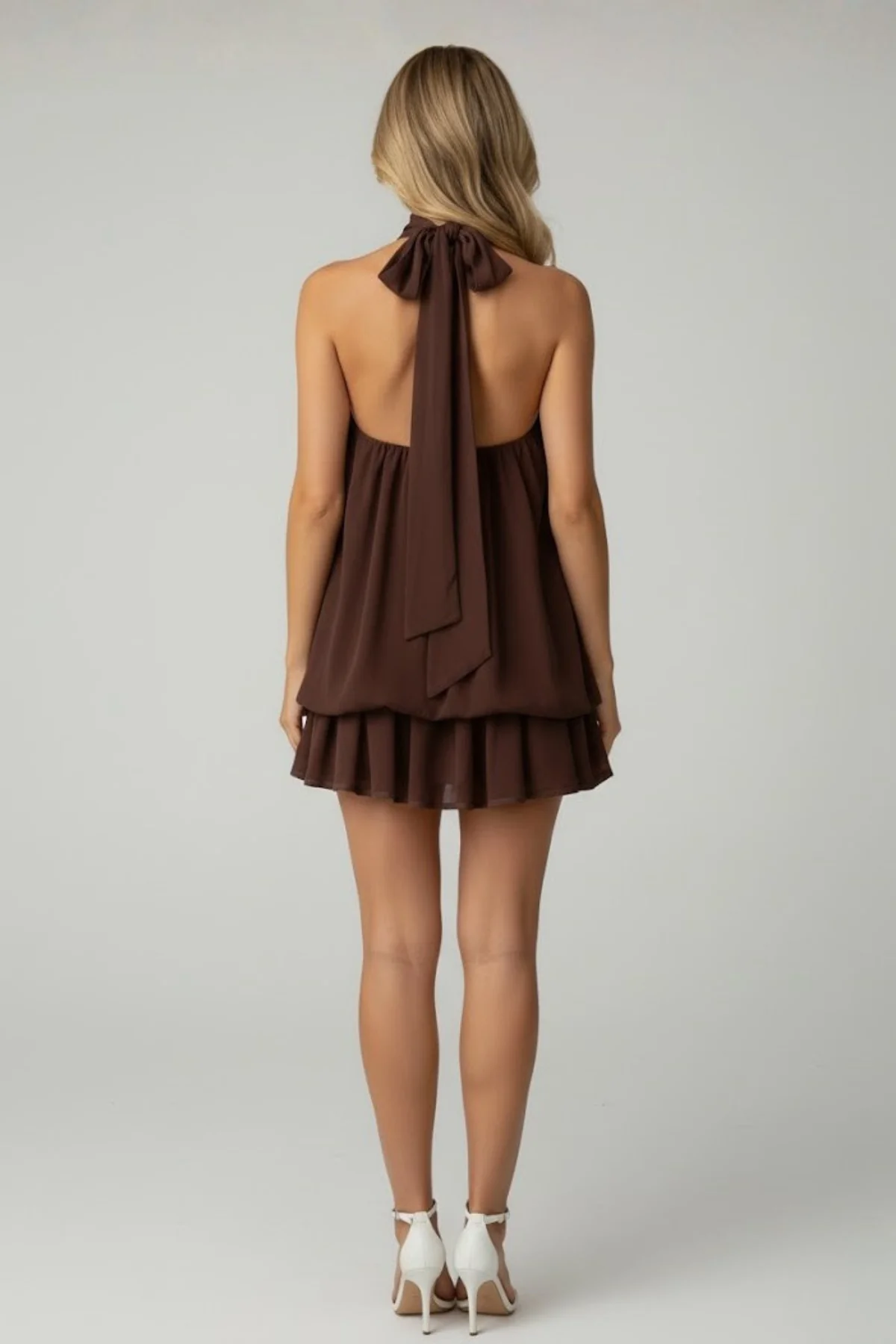 Robe mini sans manches à col licou pour femme avec ourlet à double volant