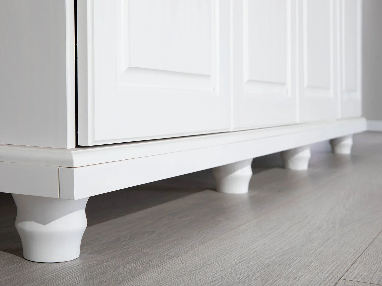 Inter Link Armoire en bois massif