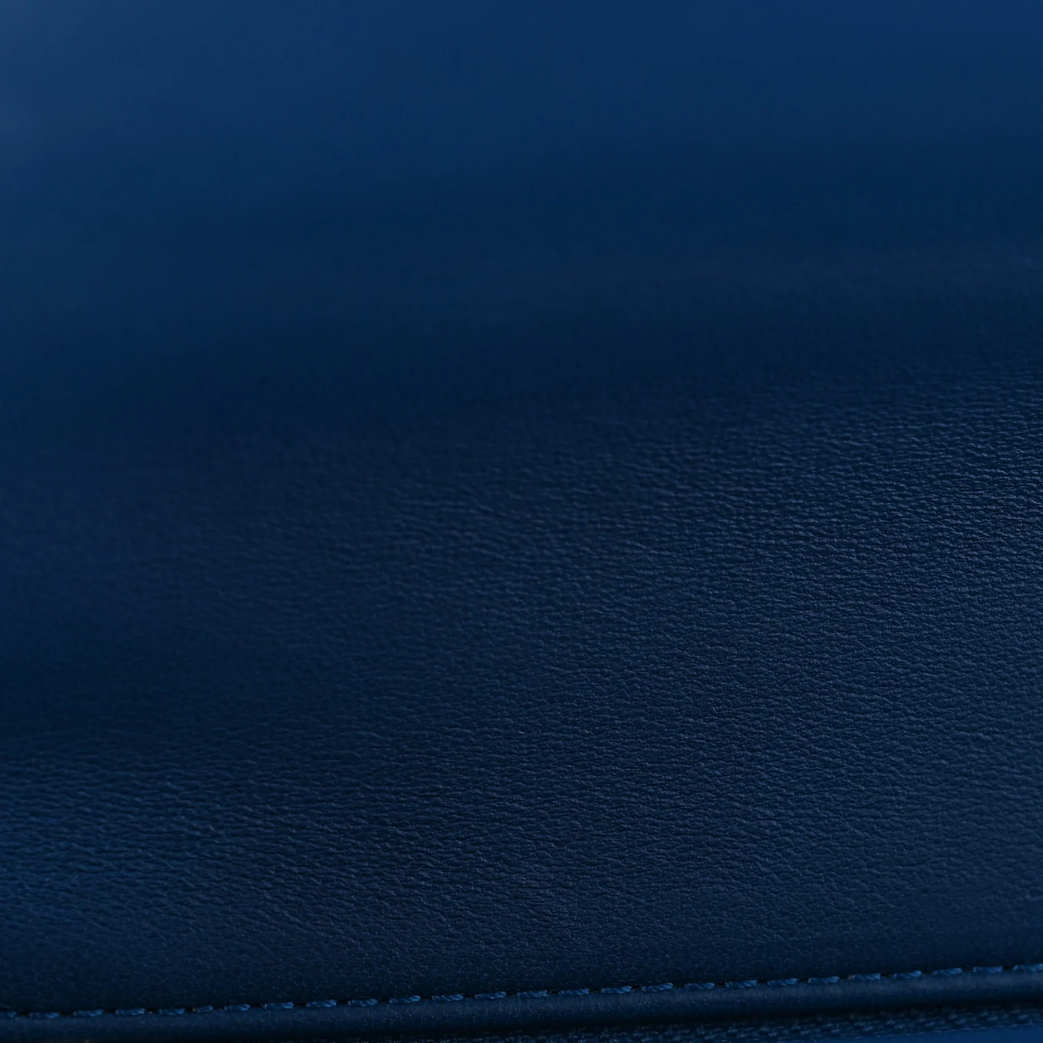 Lambskin Chevron Quilted New Medium Boy Flap Blue