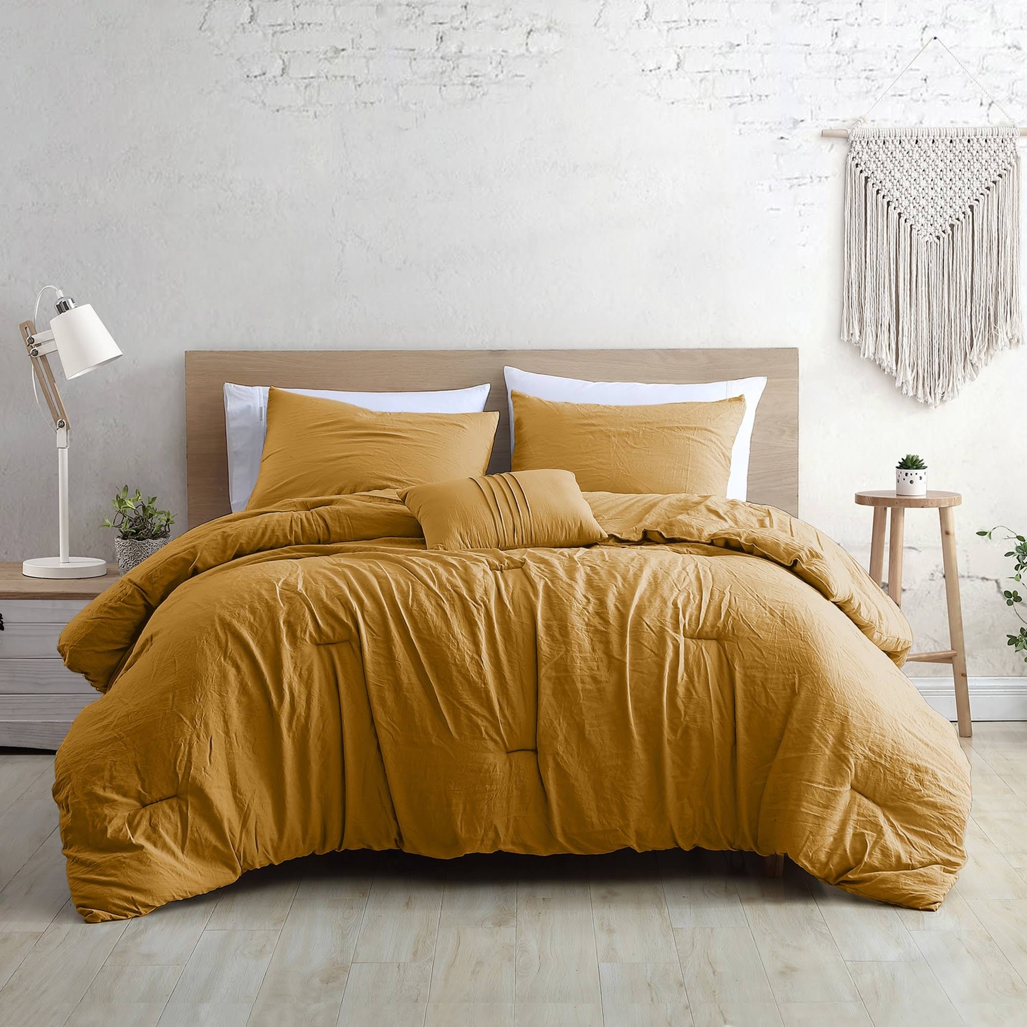 Modern Threads 4-Piece Garment-Washed Comforter Set Beck Gold Queen
