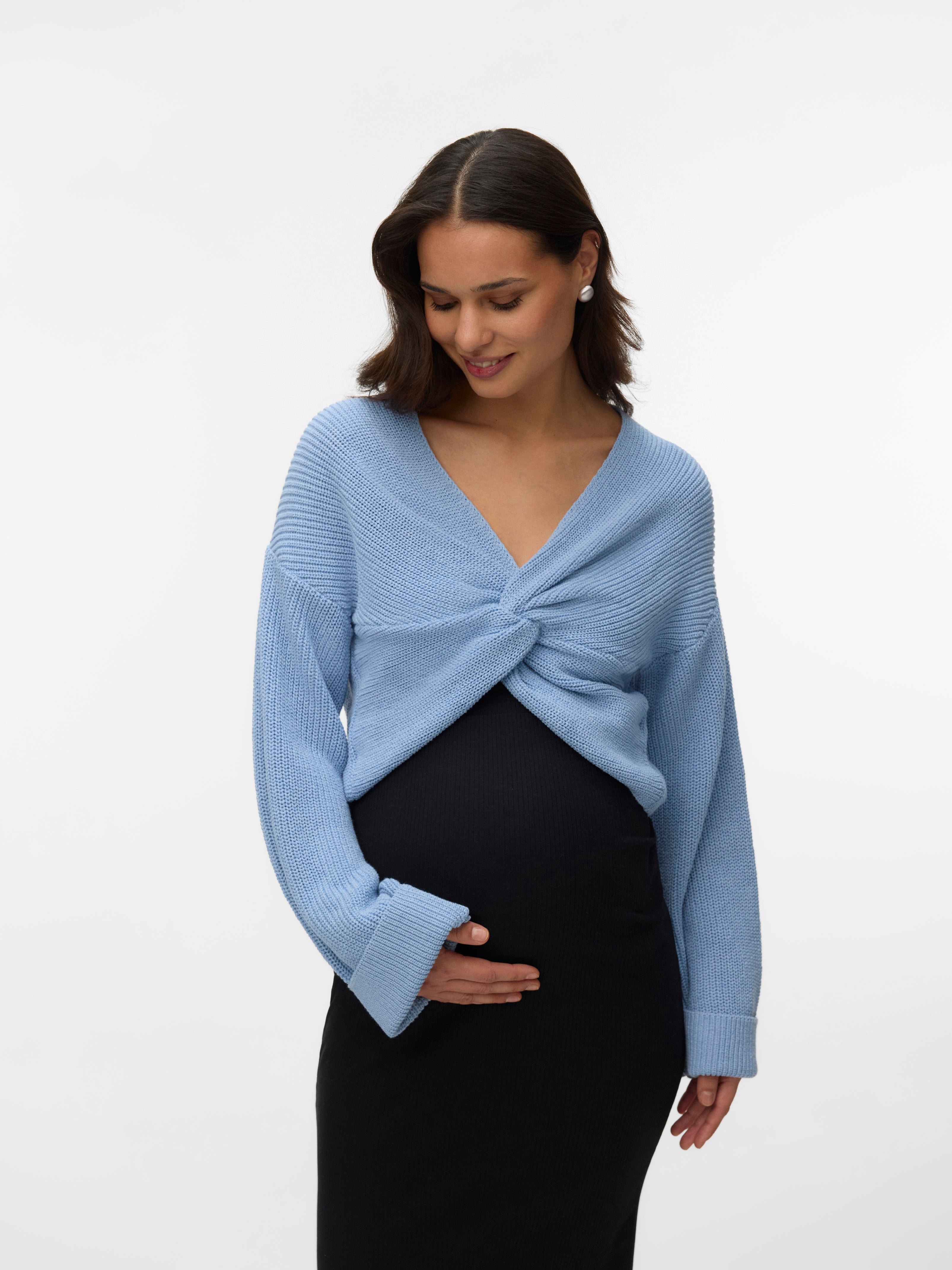 VERO MODA® Regular Fit V-Neck Fold-up cuffs Dropped shoulders Pullover
