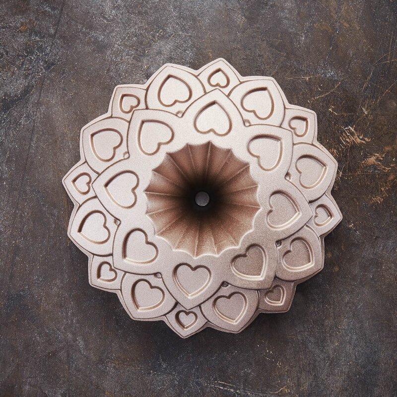 Contoura bakeform love 29 cm sølv