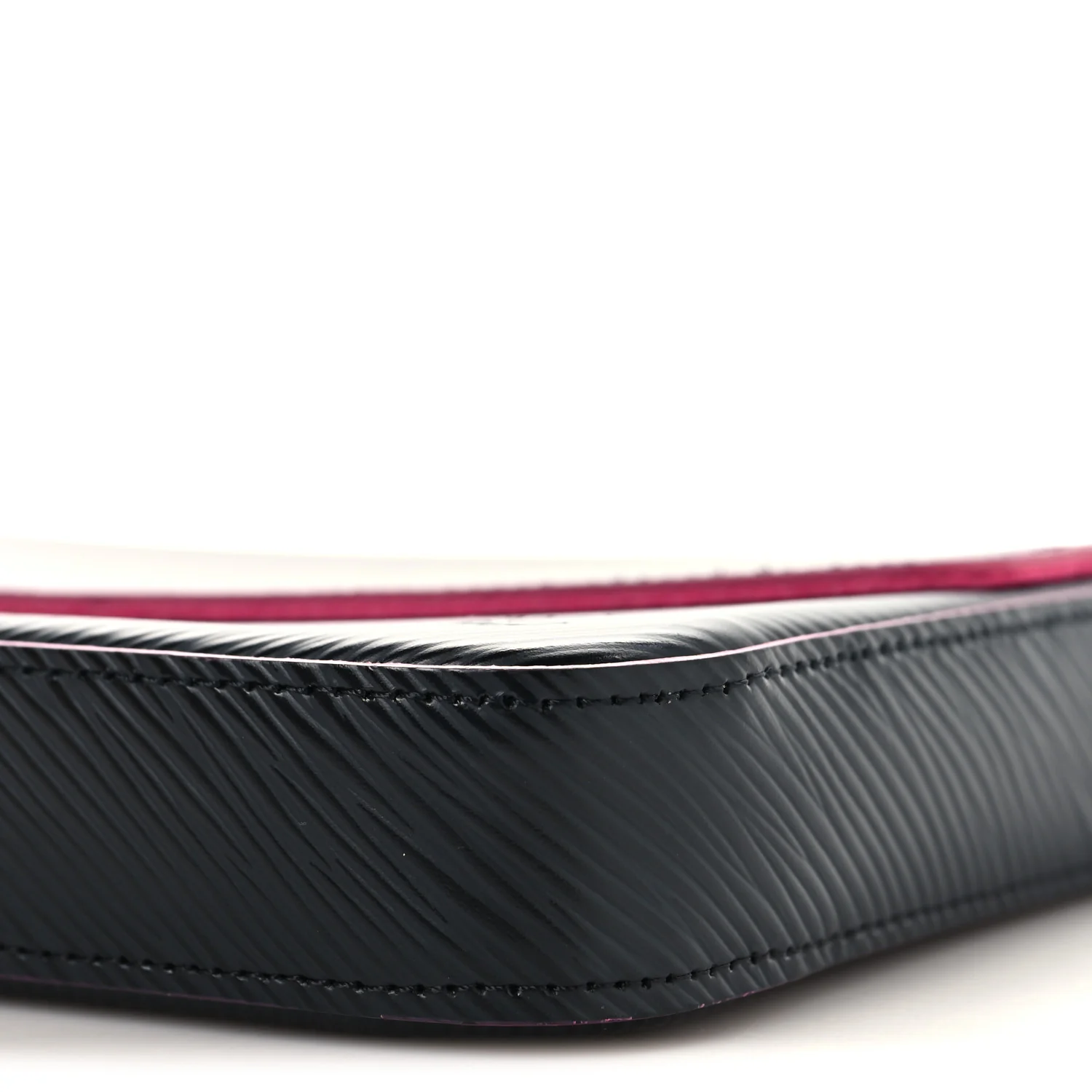 Epi Pochette Felicie Black Hot Pink