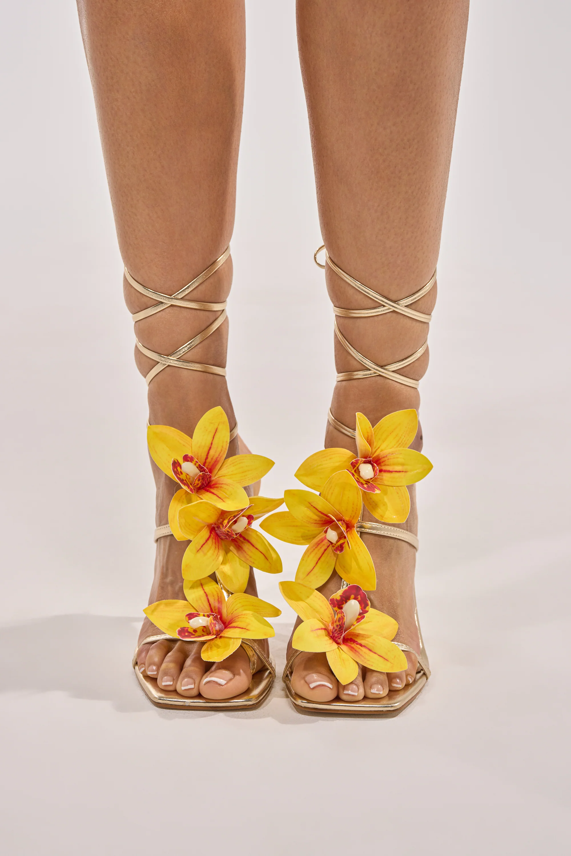AZALEA WANG CRESCENDO GOLD STILETTO SANDAL WITH FLOWER DETAIL - Akira Store