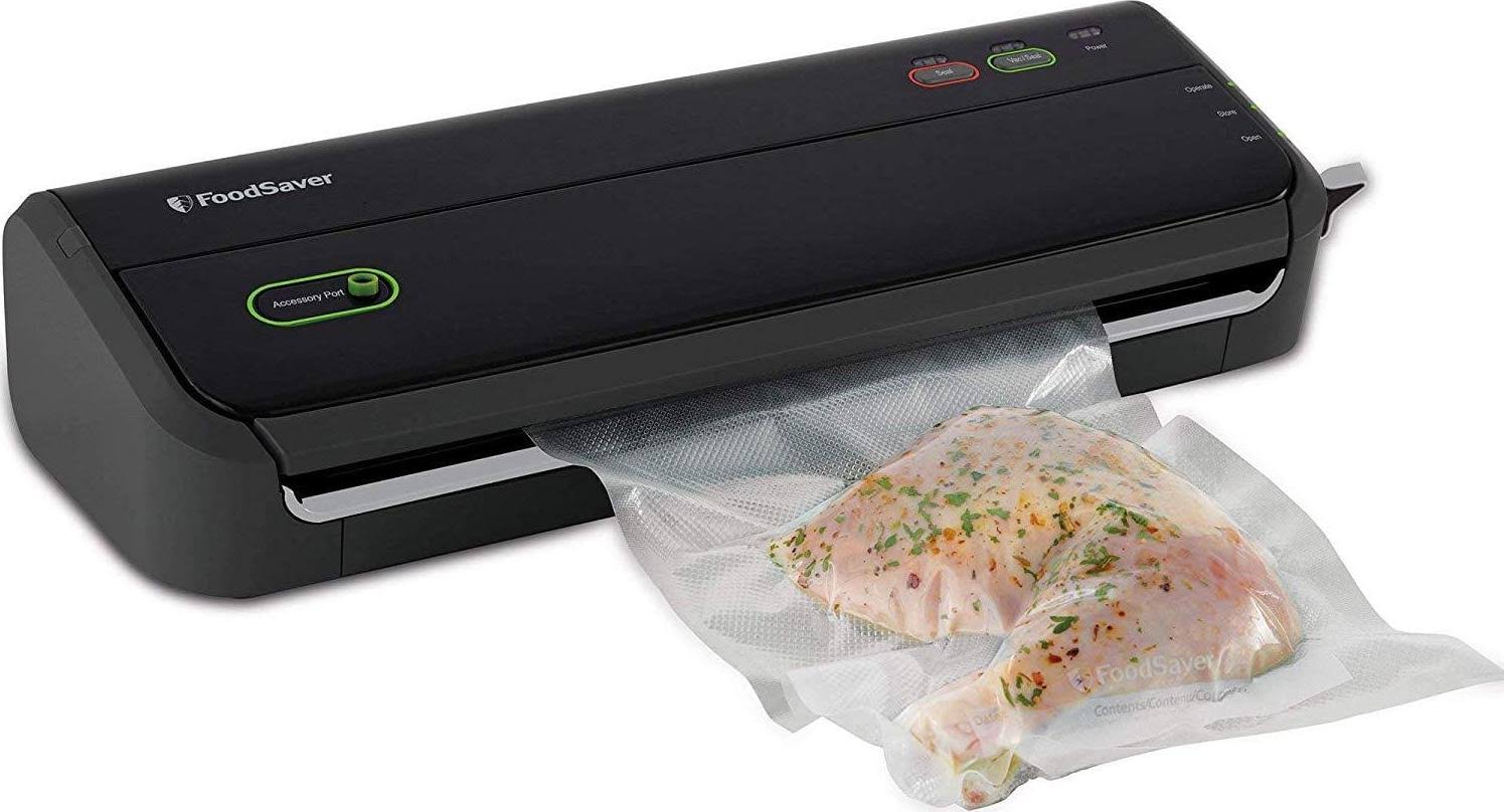 Foodsaver FM2000 Vacuum Sealer Machine with Starter Bags Rolls - Black