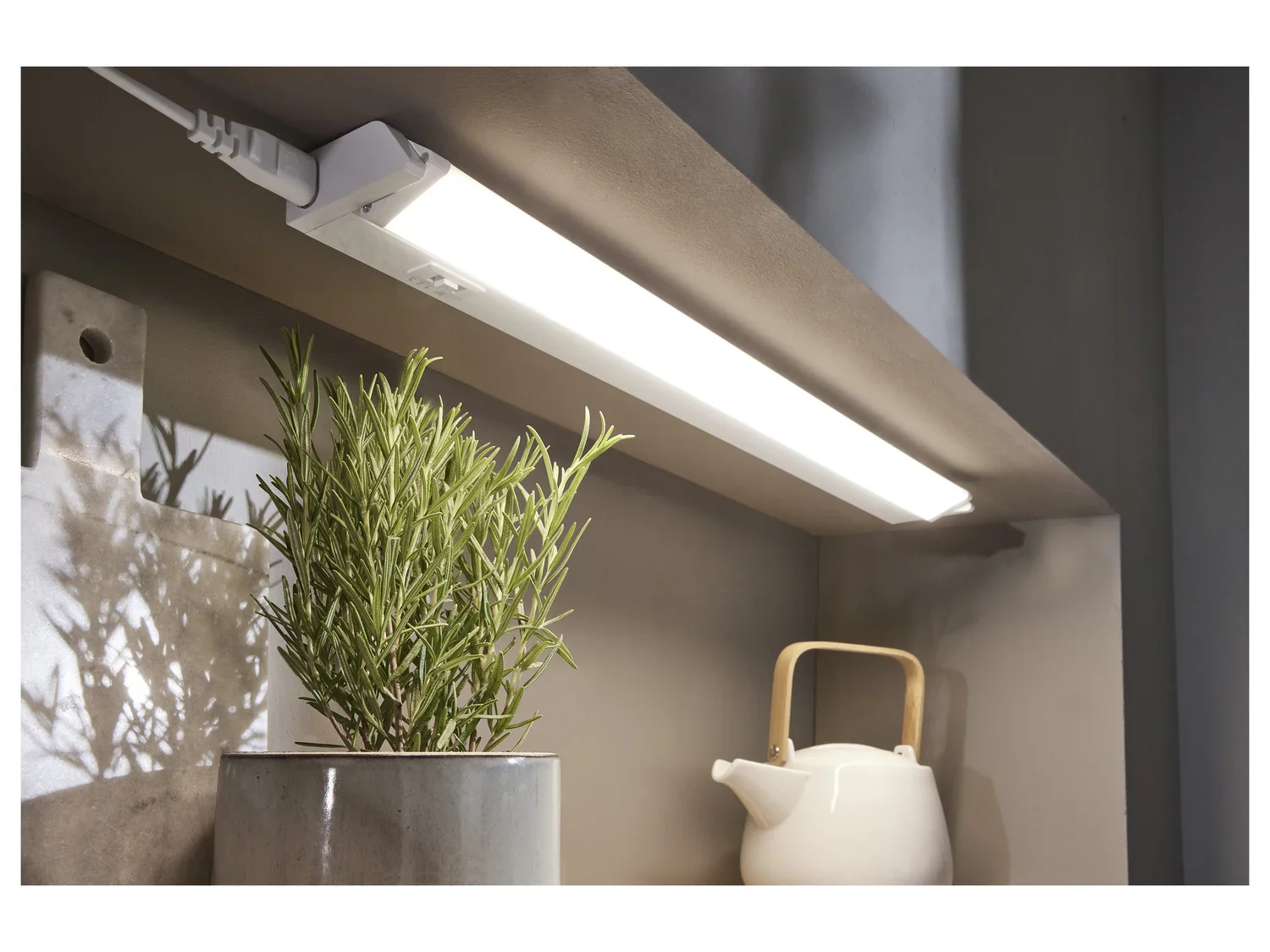 LIVARNO home Rglette sous meuble LED  blanc variable