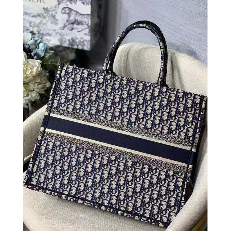 CD Unisex CD Large Book Tote Navy Blue CD Oblique Embroidery