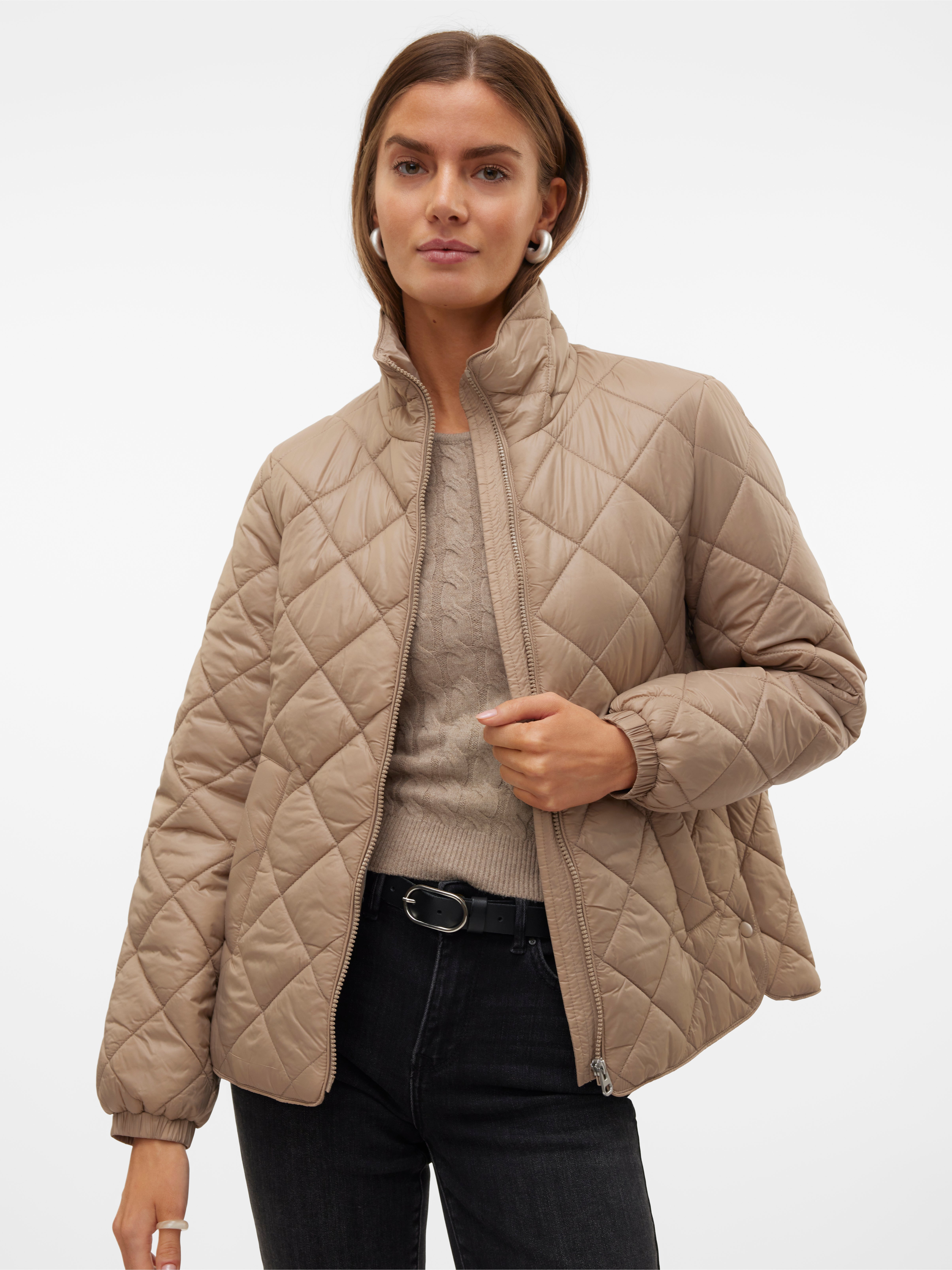VERO MODA® VMSKYLAR Quilted Jacket