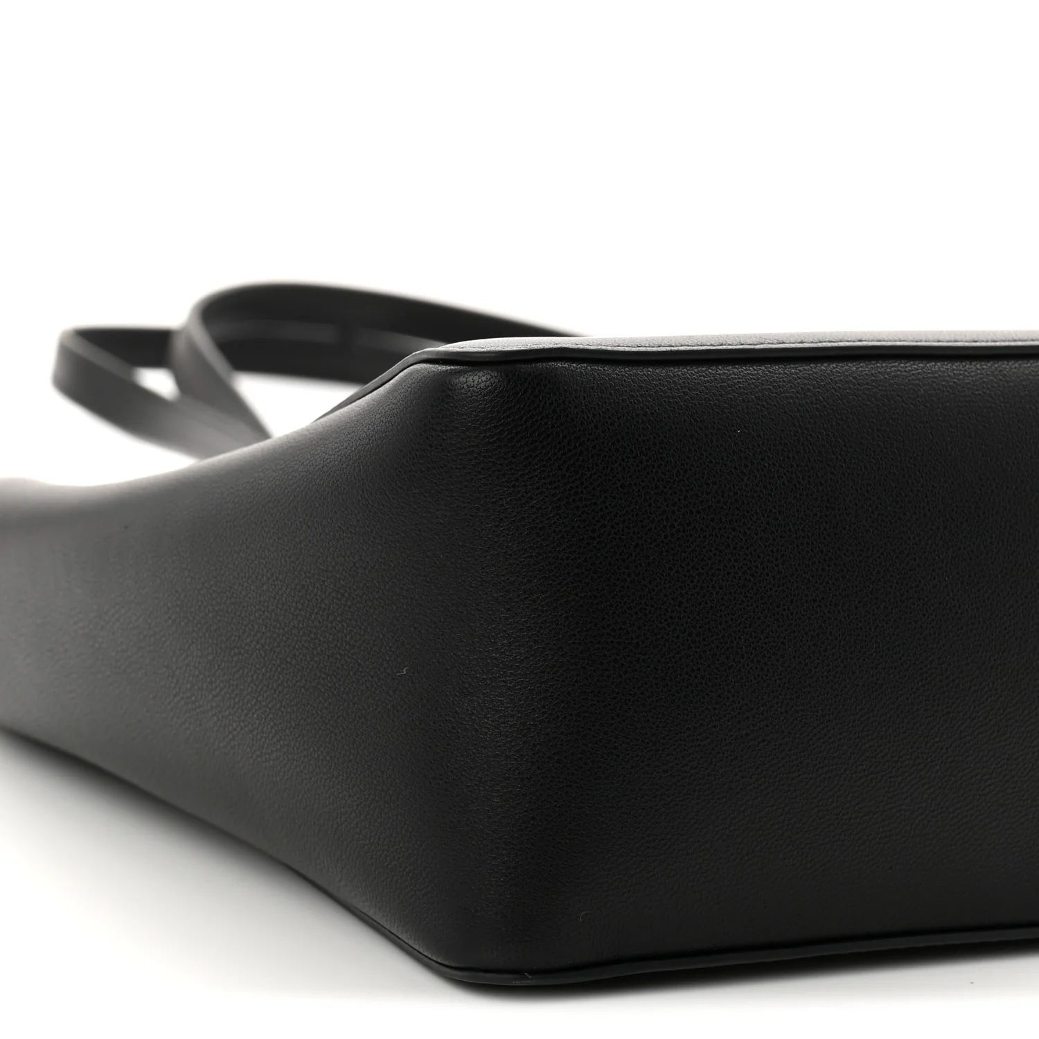 Nappa VLogo Bold Bucket Bag Black