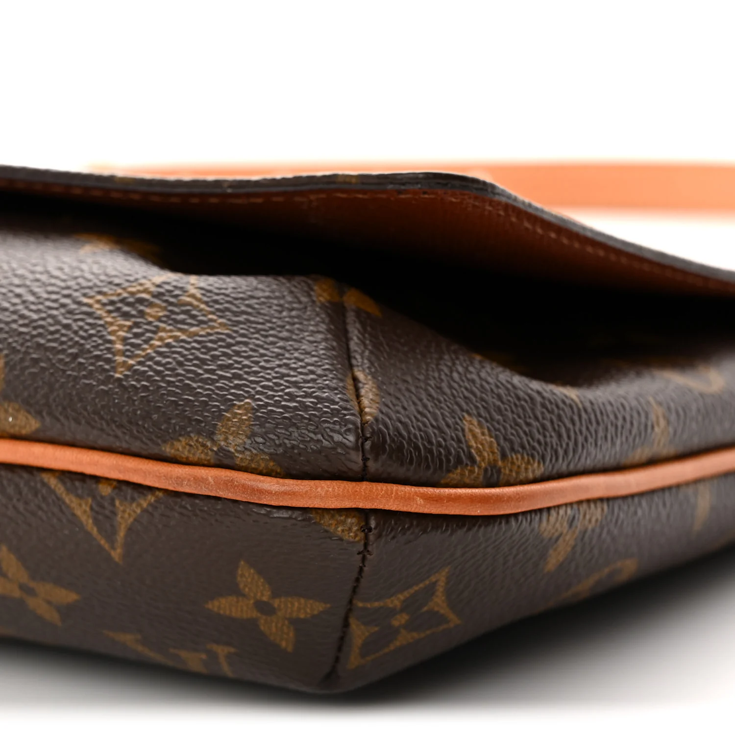 Monogram Musette Tango
