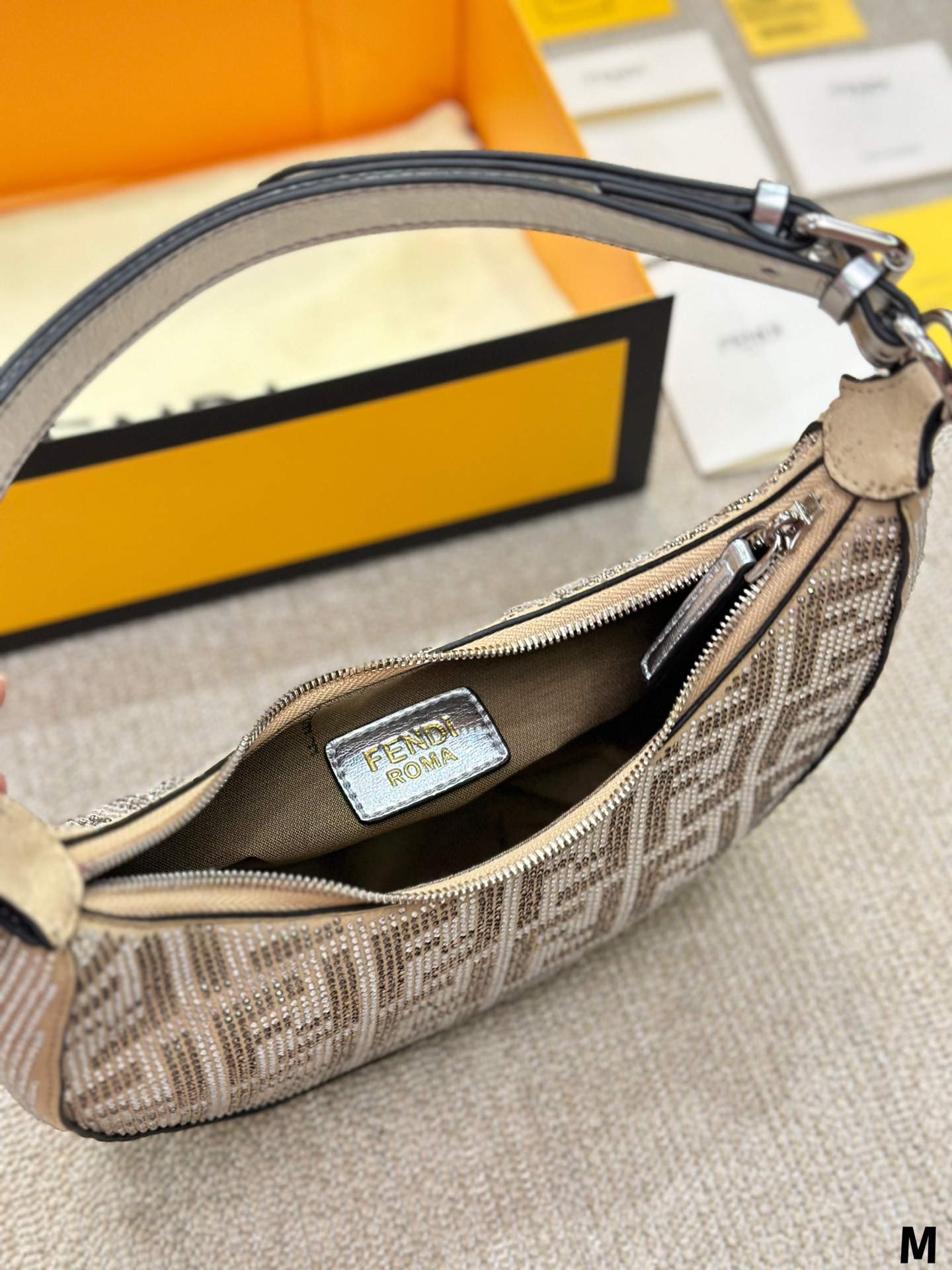 Fen 2024 Fendigraphy new arrival